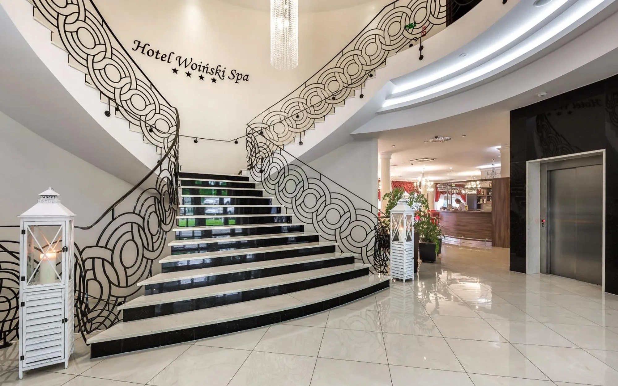 Property building in Hotel Woiński Spa