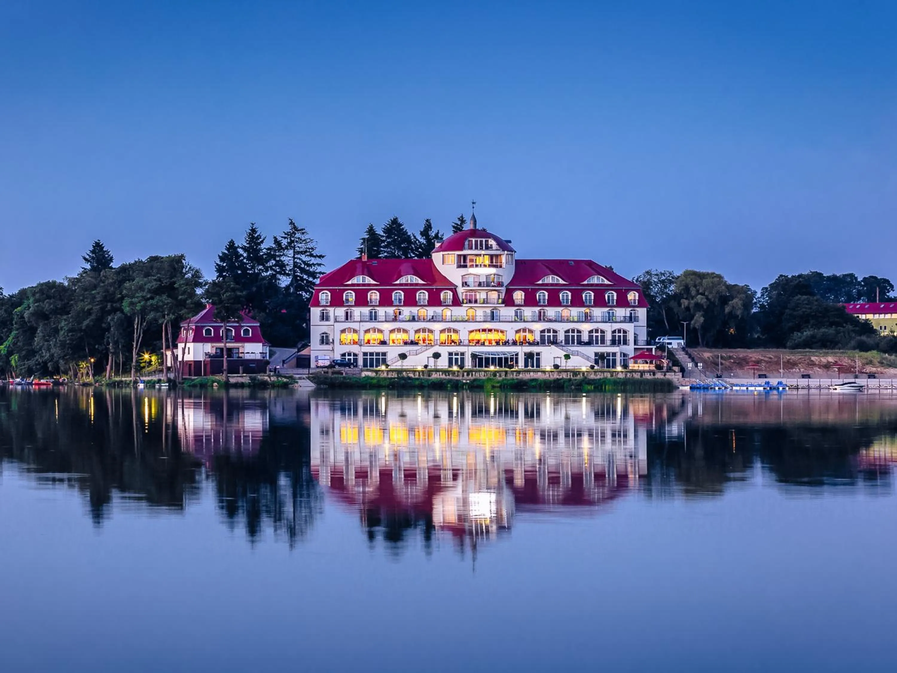 Property building in Hotel Woiński Spa