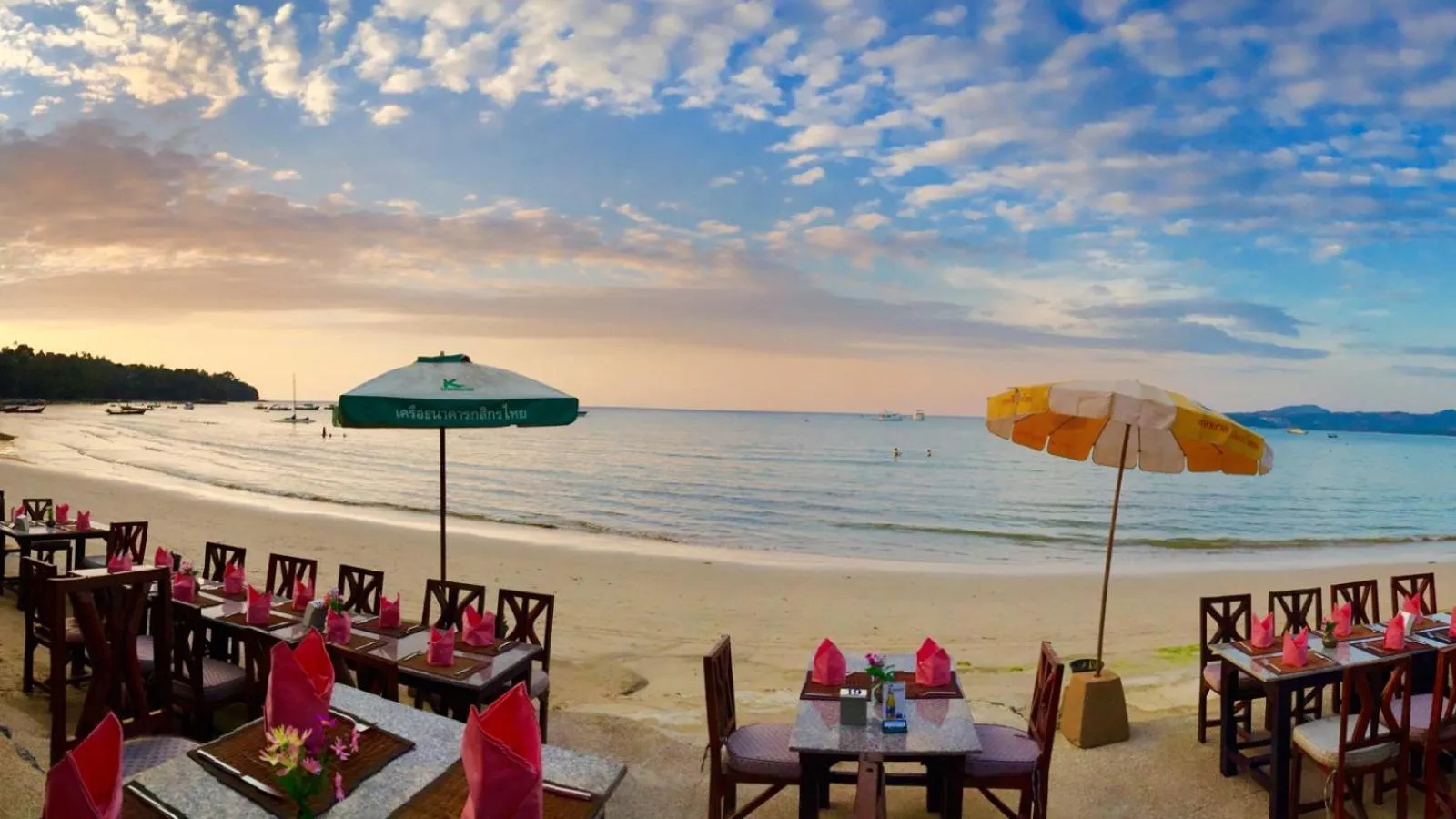 Restaurant/places to eat, Beach in Andaman Bangtao Bay Resort