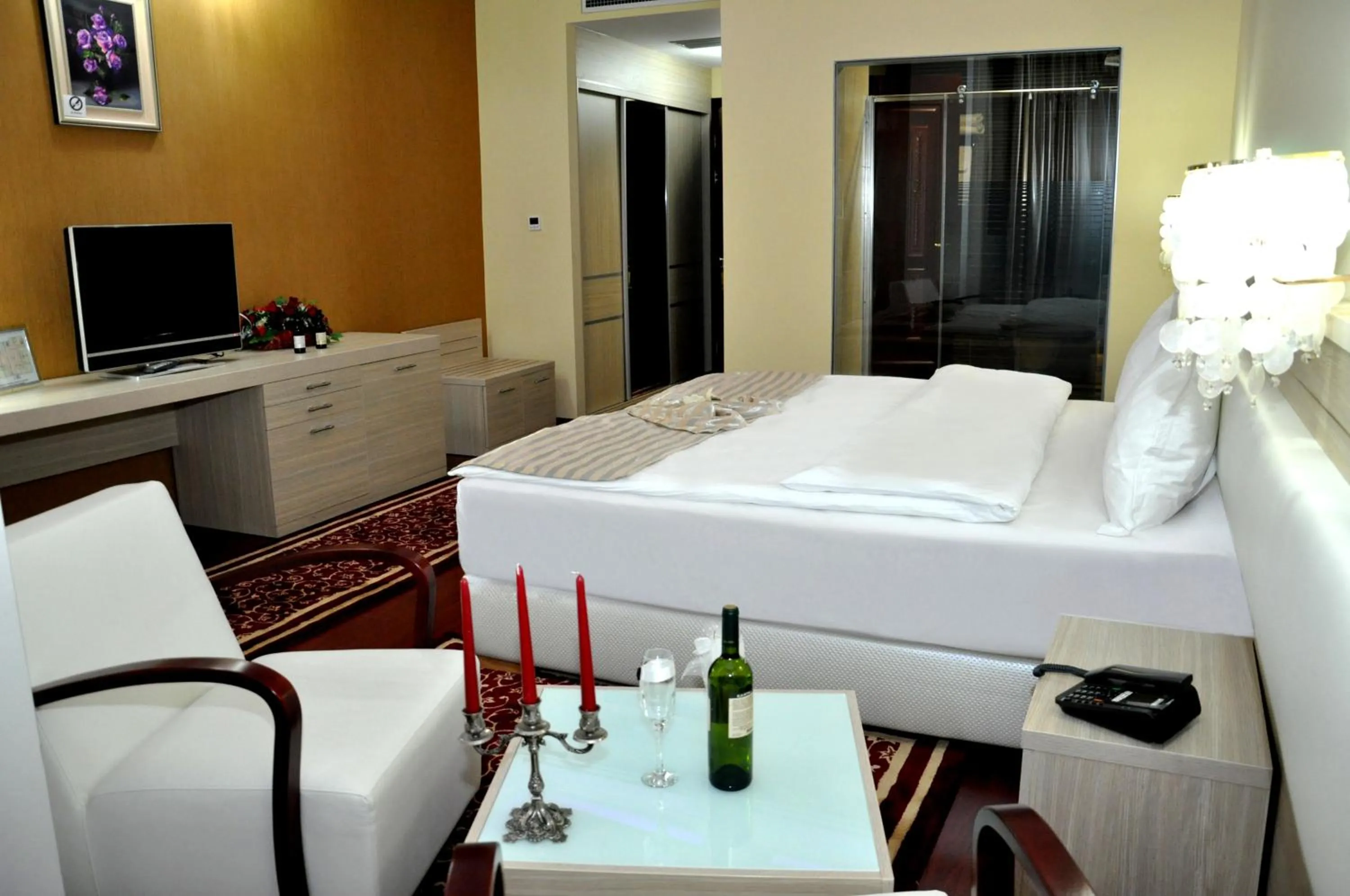 Standard Double Room in Hotel New Star