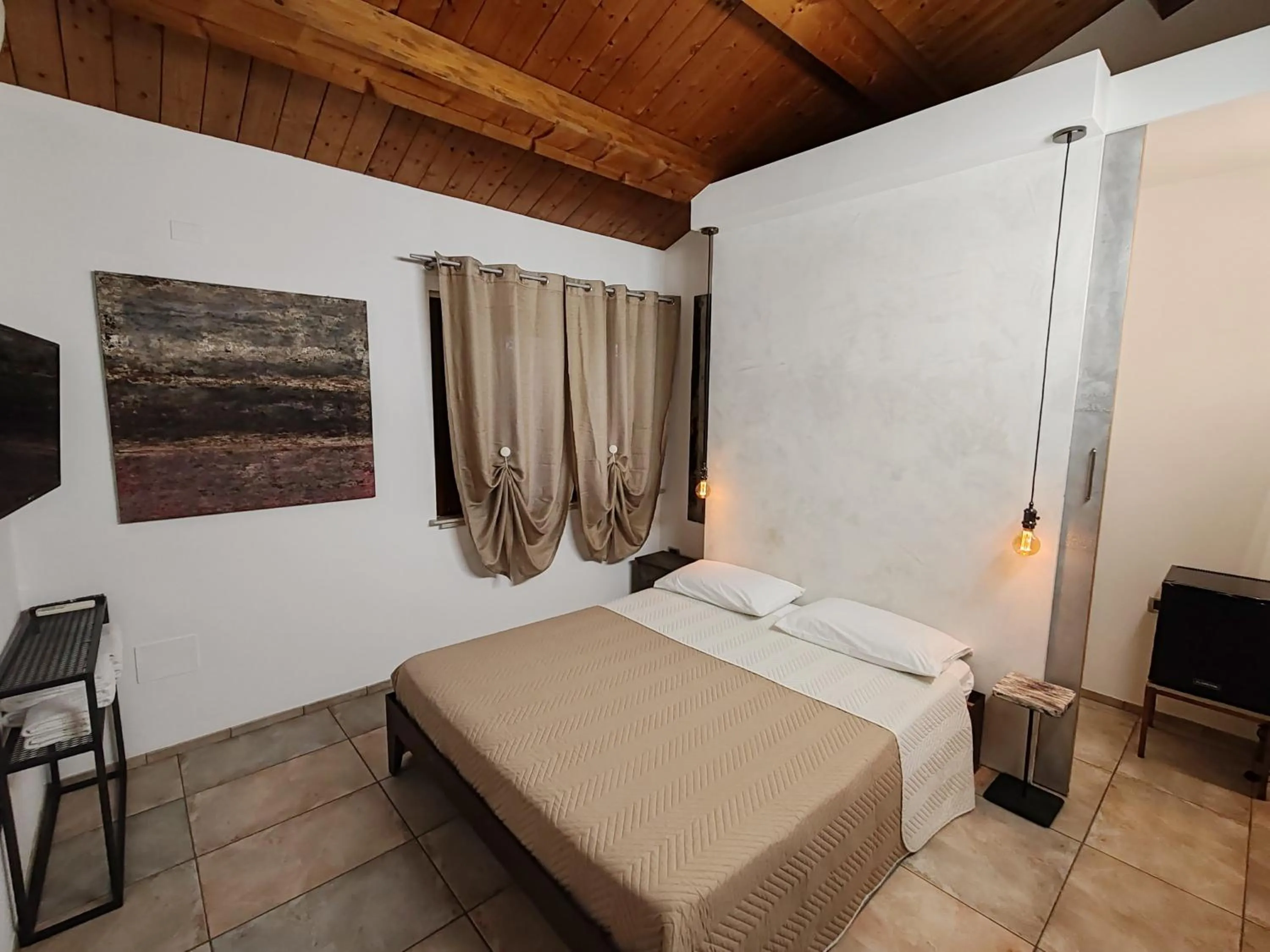 Photo of the whole room, Bed in B&B Flavio e Catia