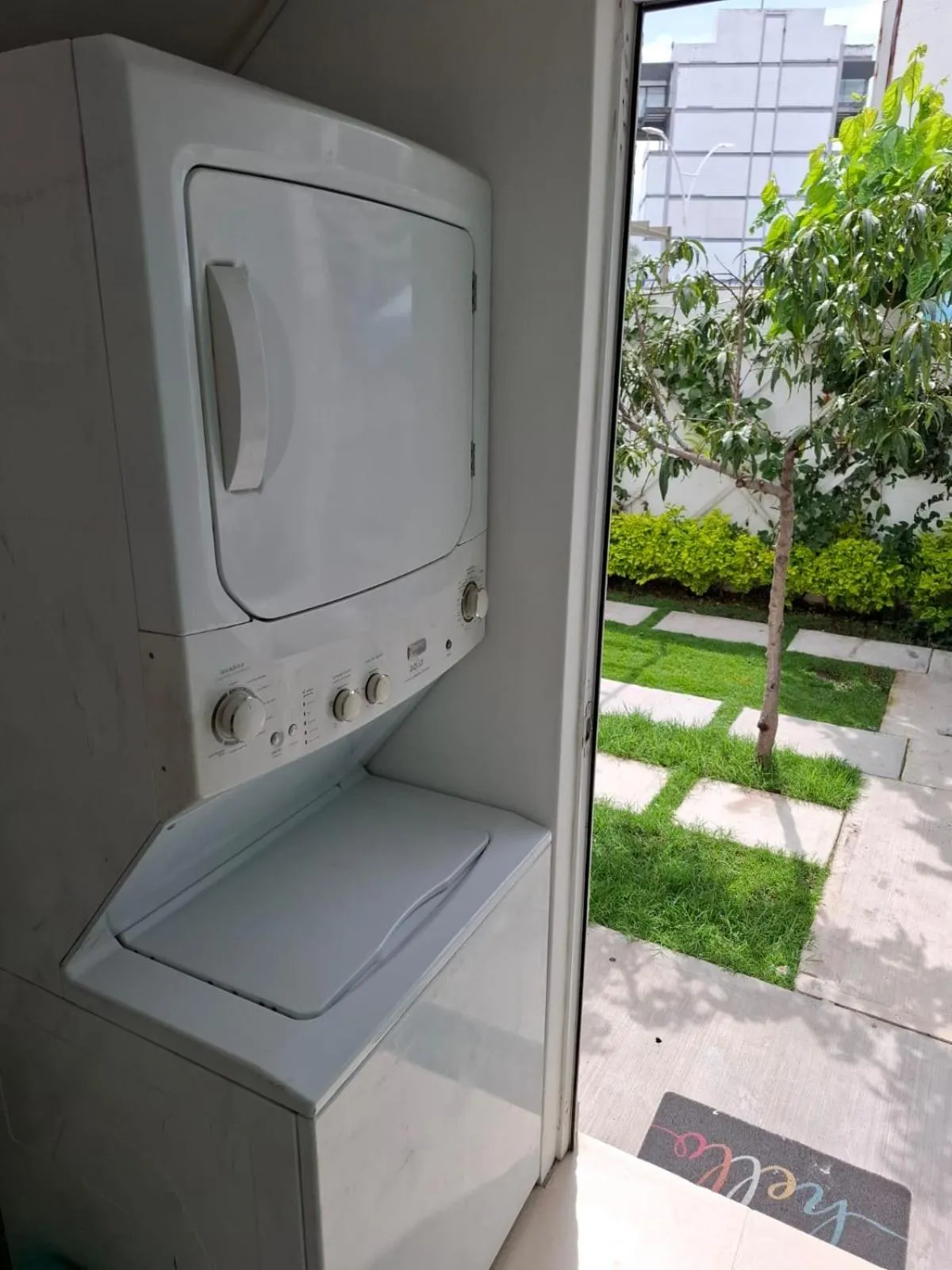 Property building in Milenio III B&B