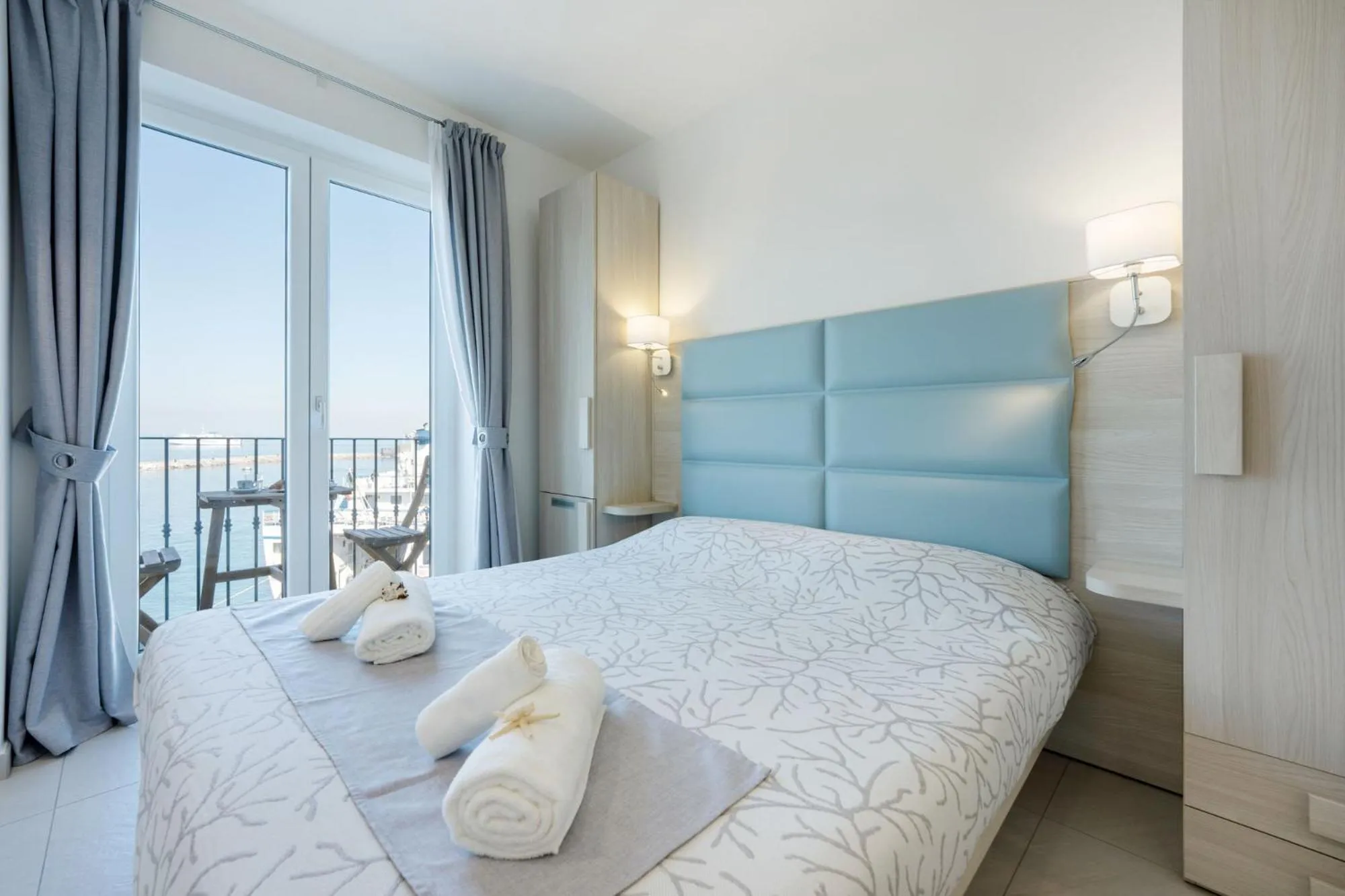 Bed in Vento di mare