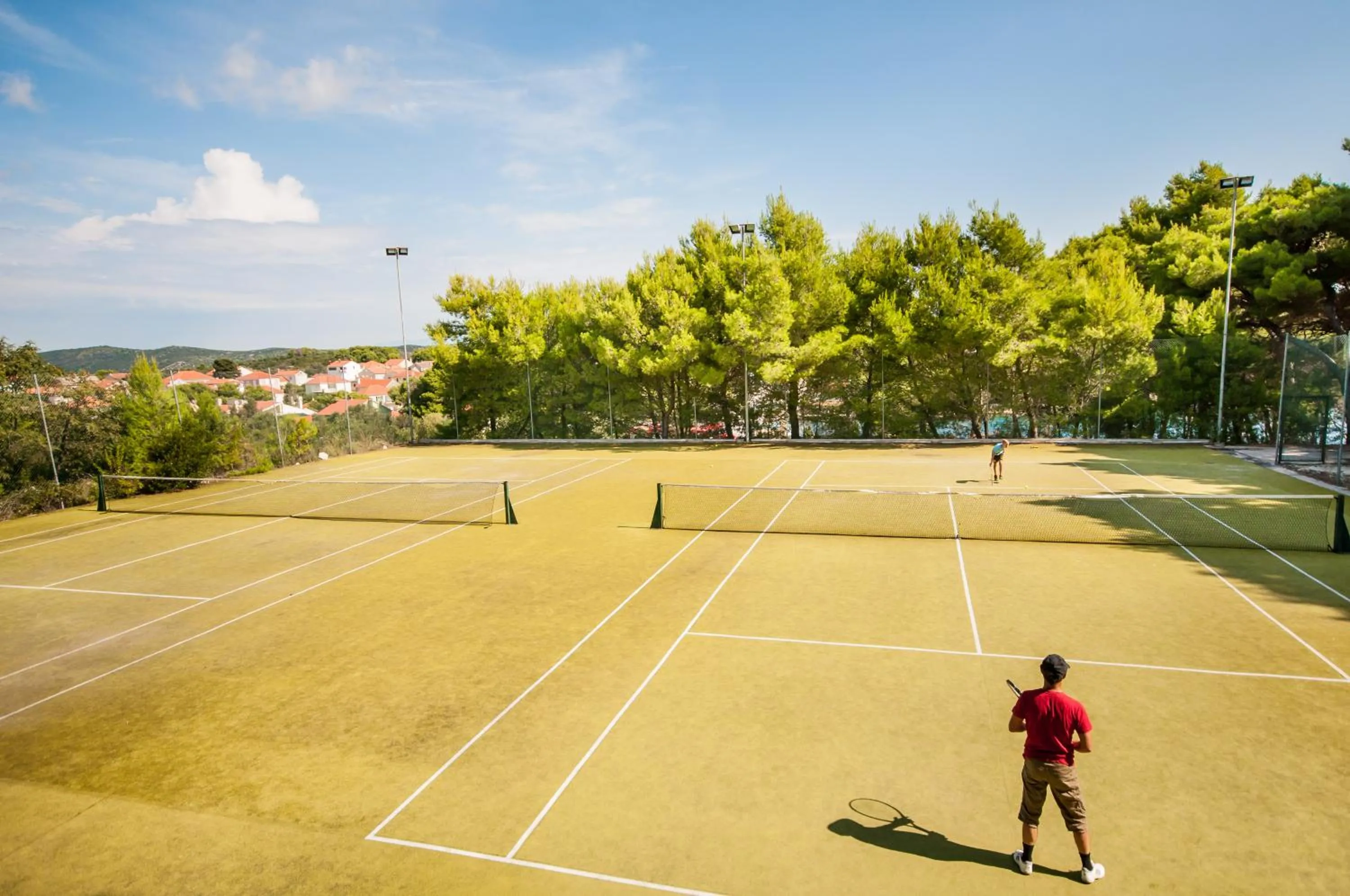 Tennis court in Hotel Maxim