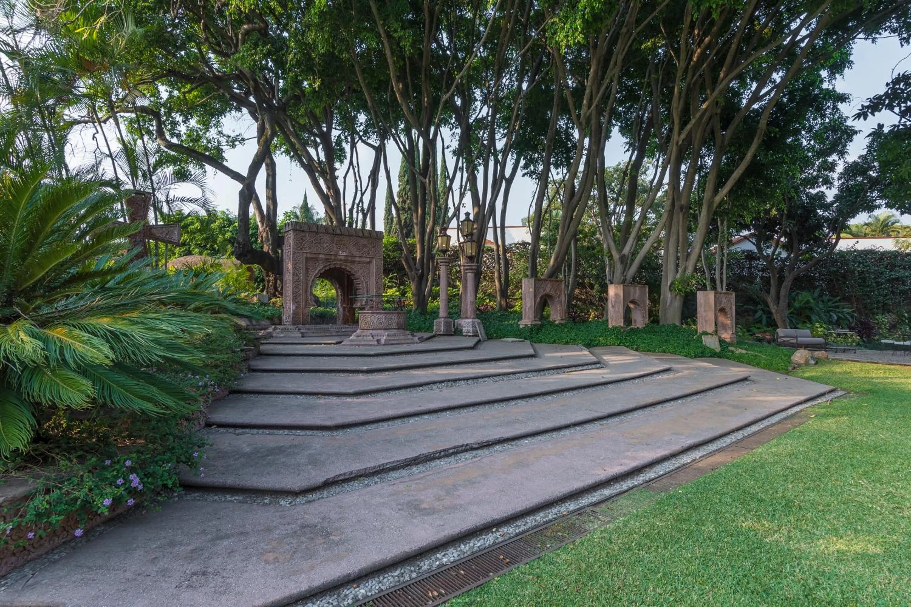 Property building in Casa Sofia