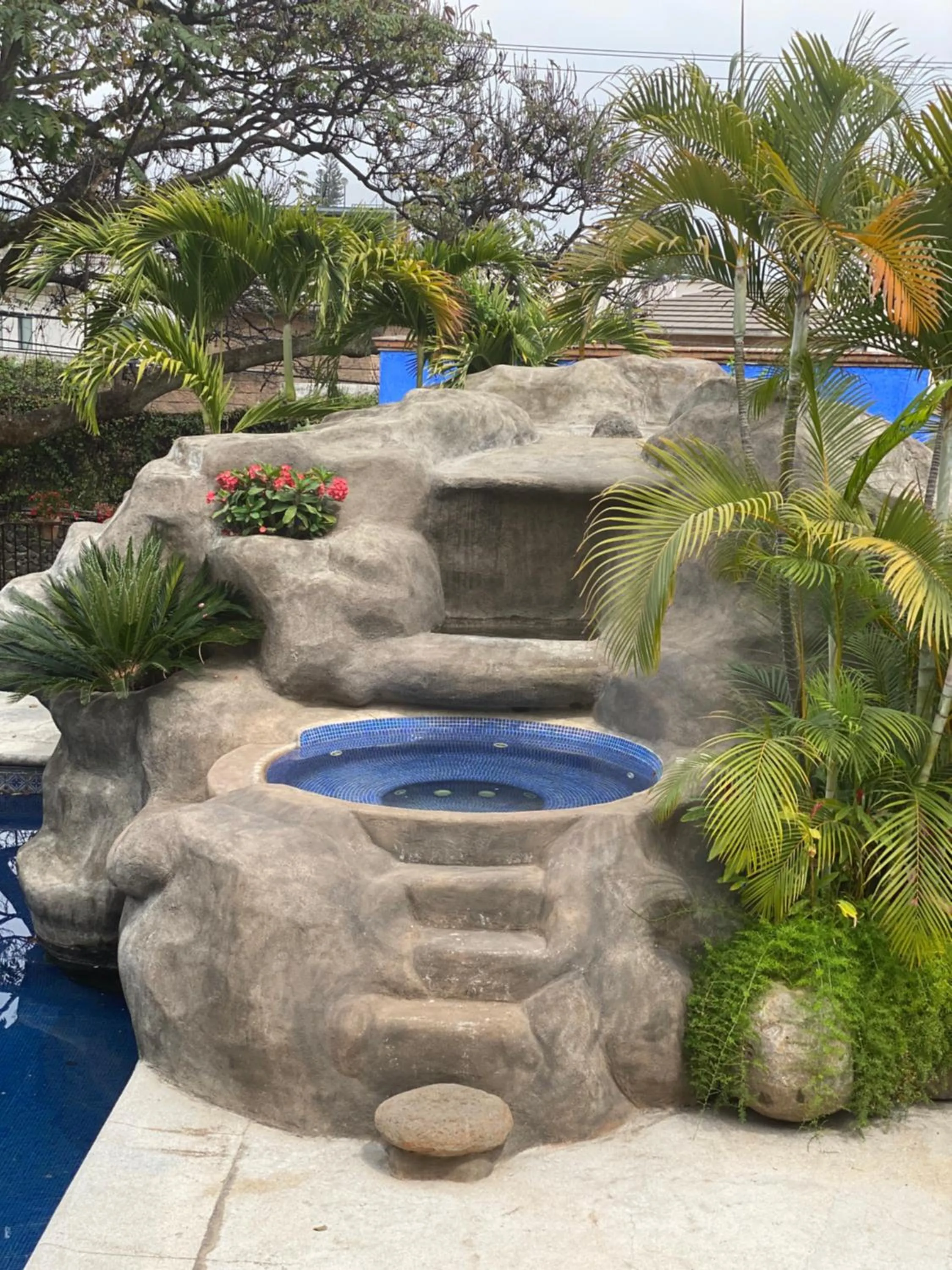 Swimming pool in Casa Sofia