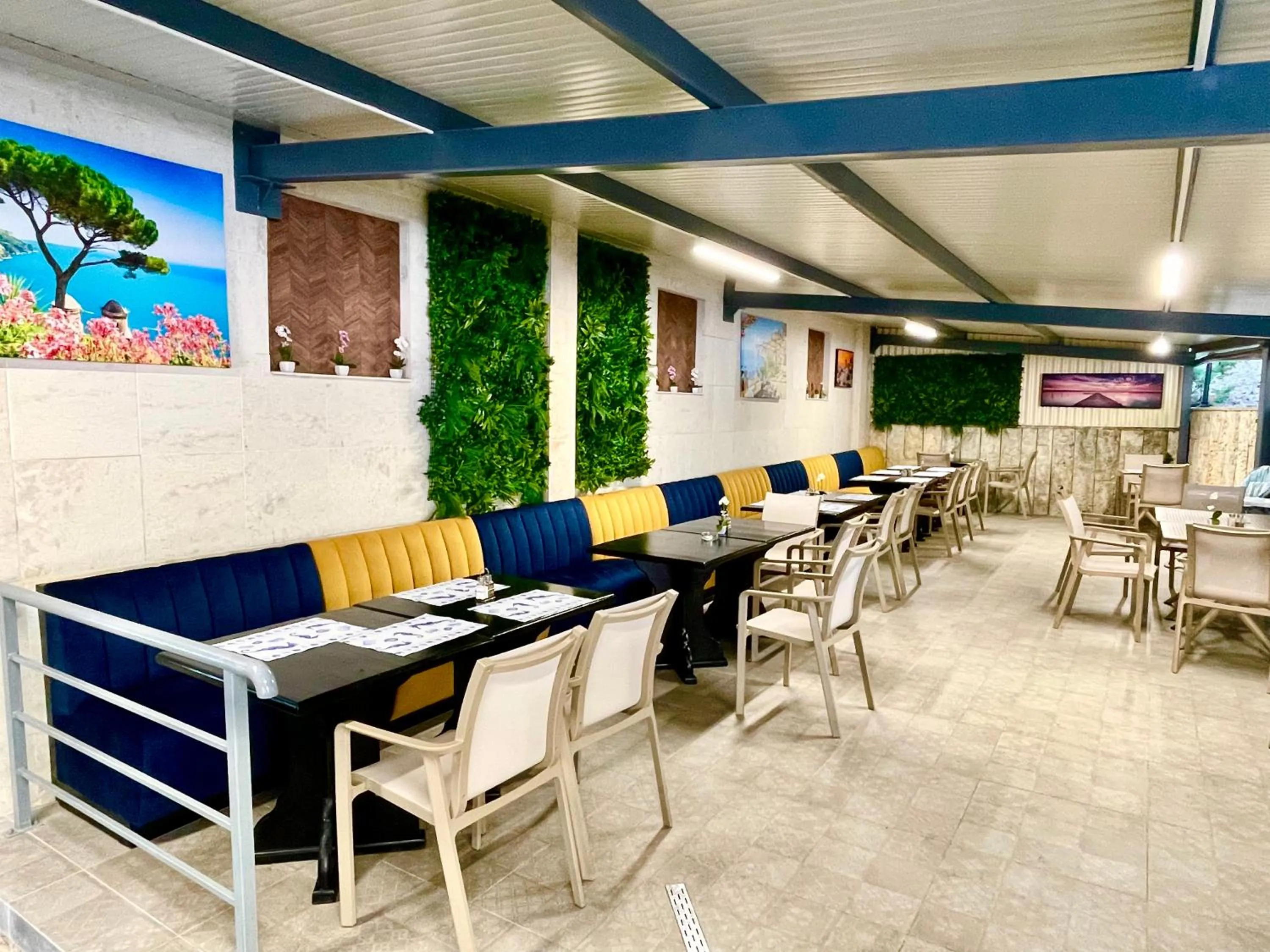 Restaurant/places to eat in BSA Holiday Park Hotel - All Inclusive