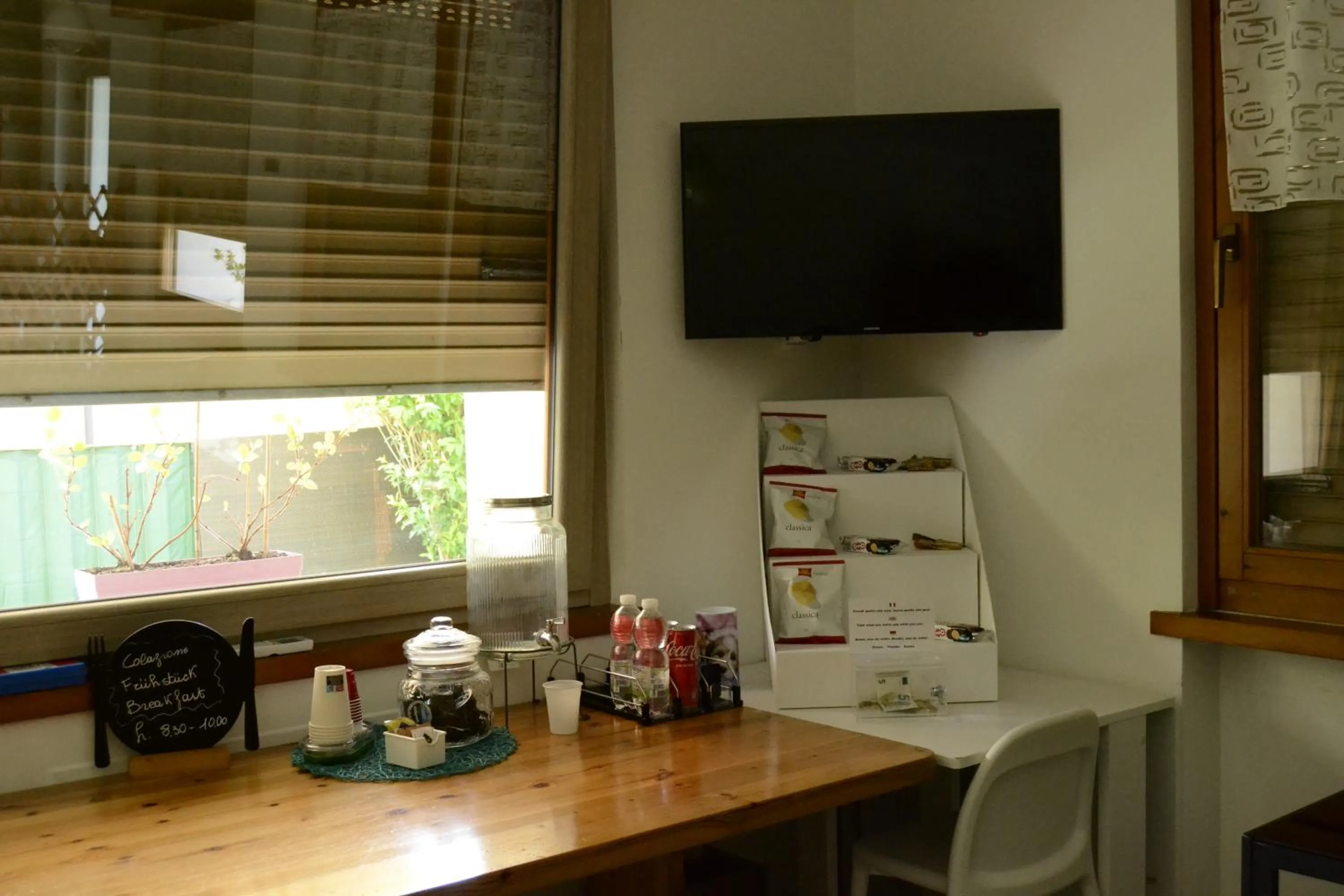 Breakfast in Il Sole e la Luna B&B in Garda