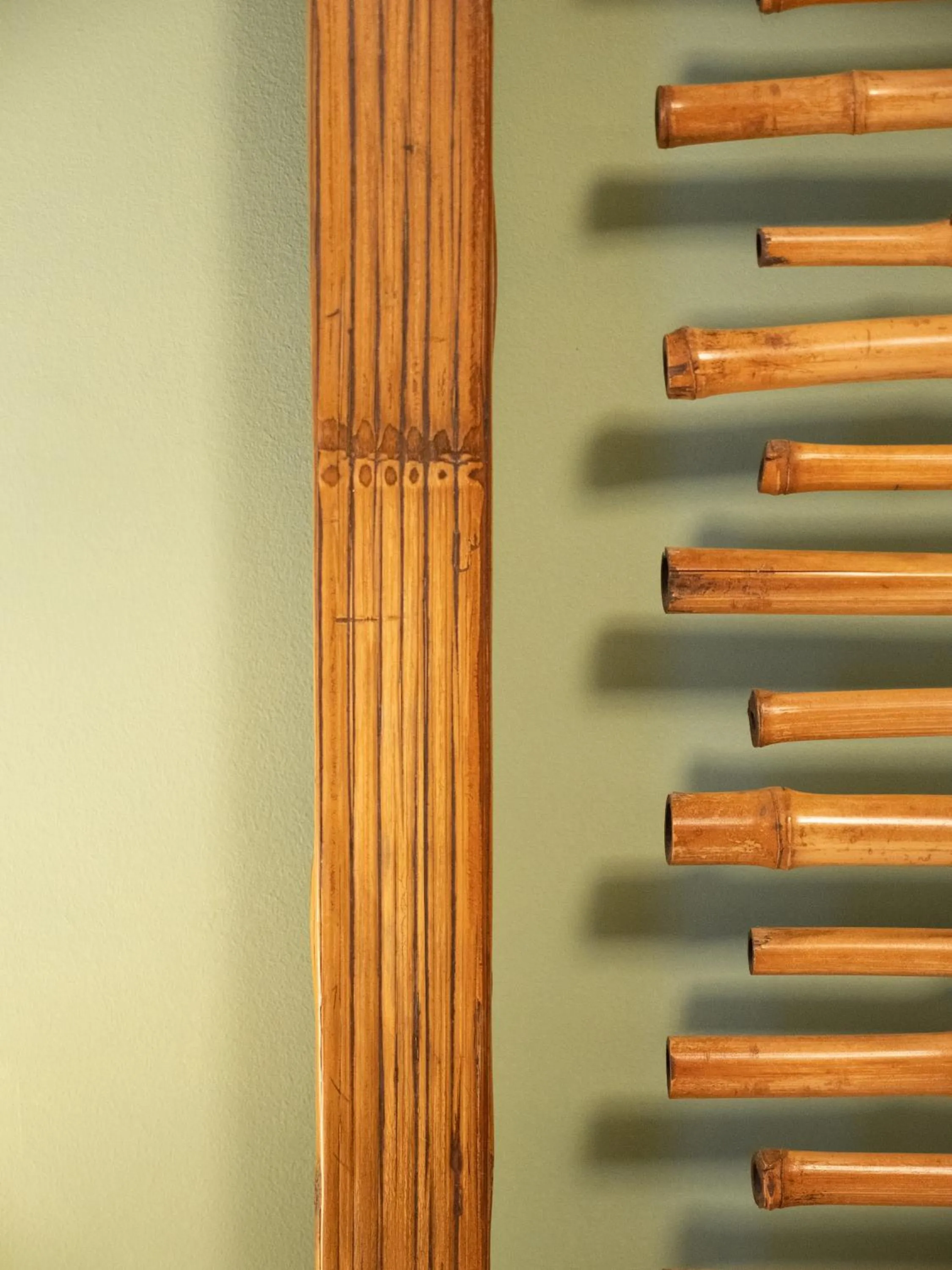 Decorative detail in Kalamarina Rooms