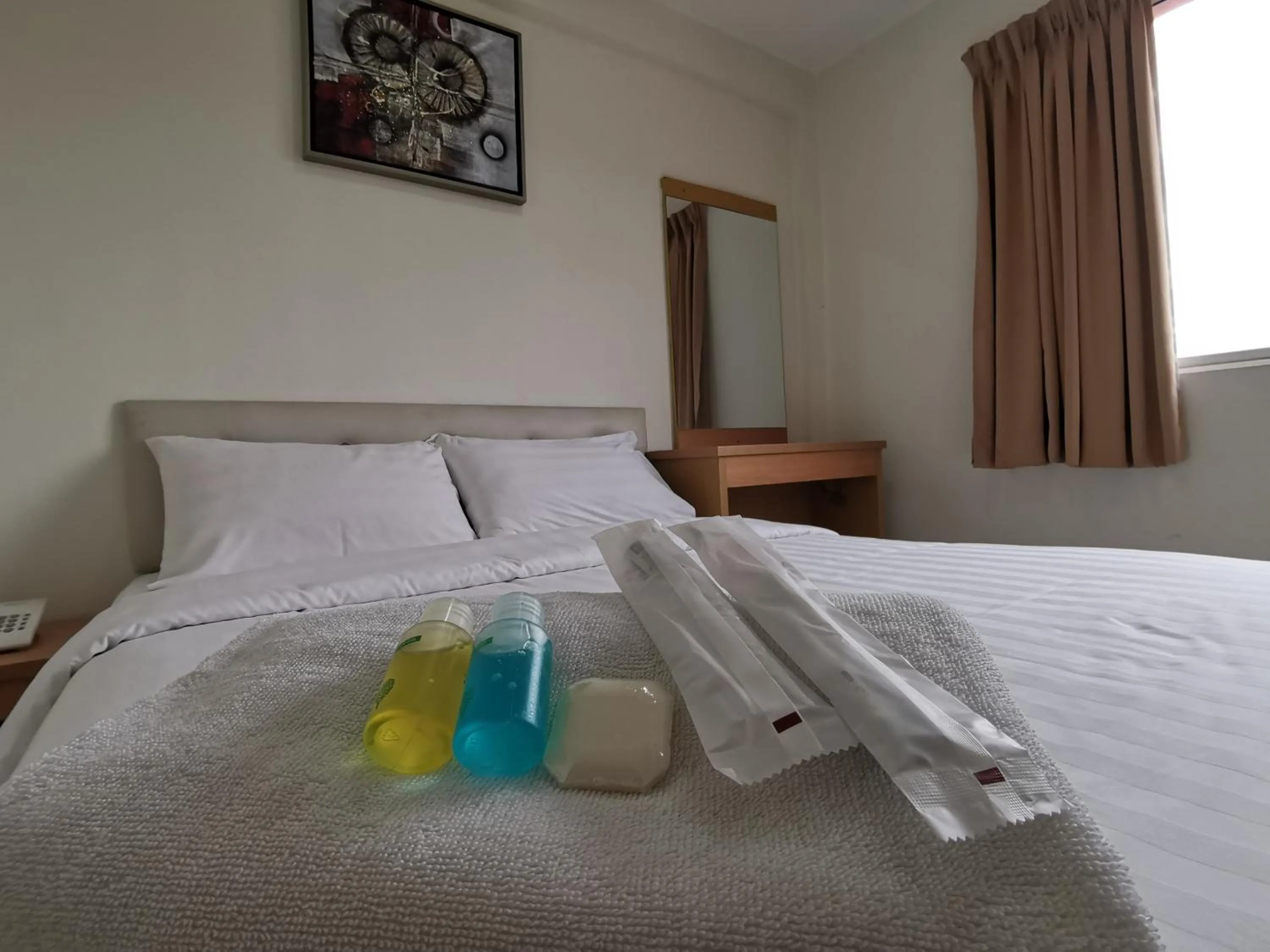 Bed in De Ocean Hotel