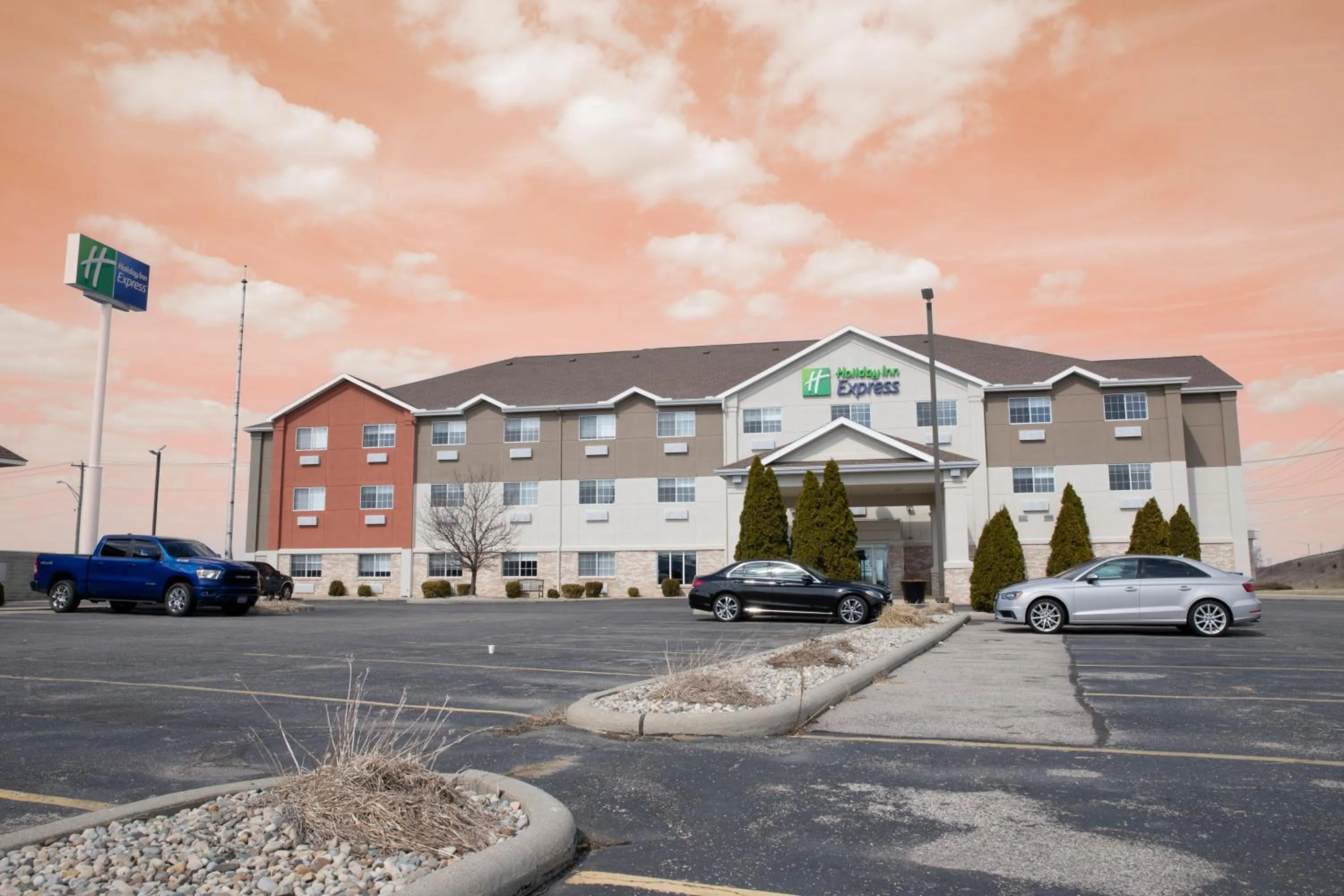 Holiday Inn Express - Toledo West - Napoleon by IHG