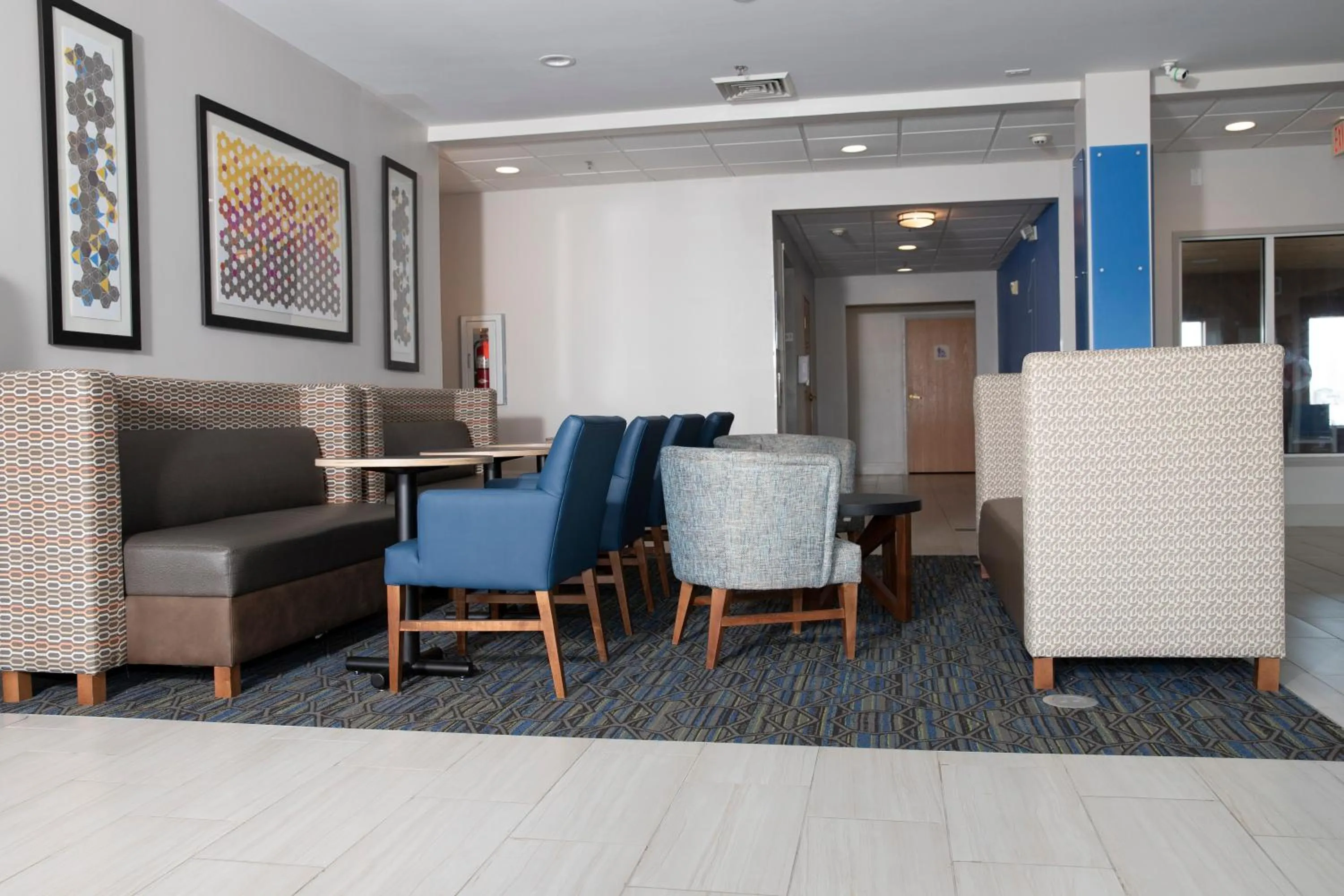 Holiday Inn Express - Toledo West - Napoleon by IHG