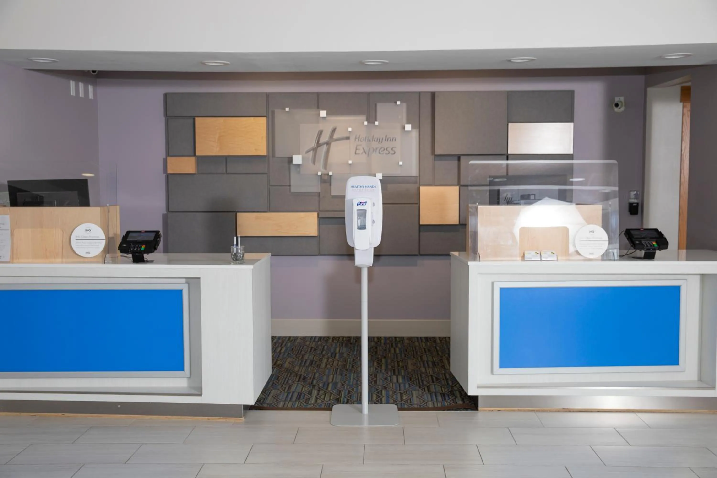 Holiday Inn Express - Toledo West - Napoleon by IHG