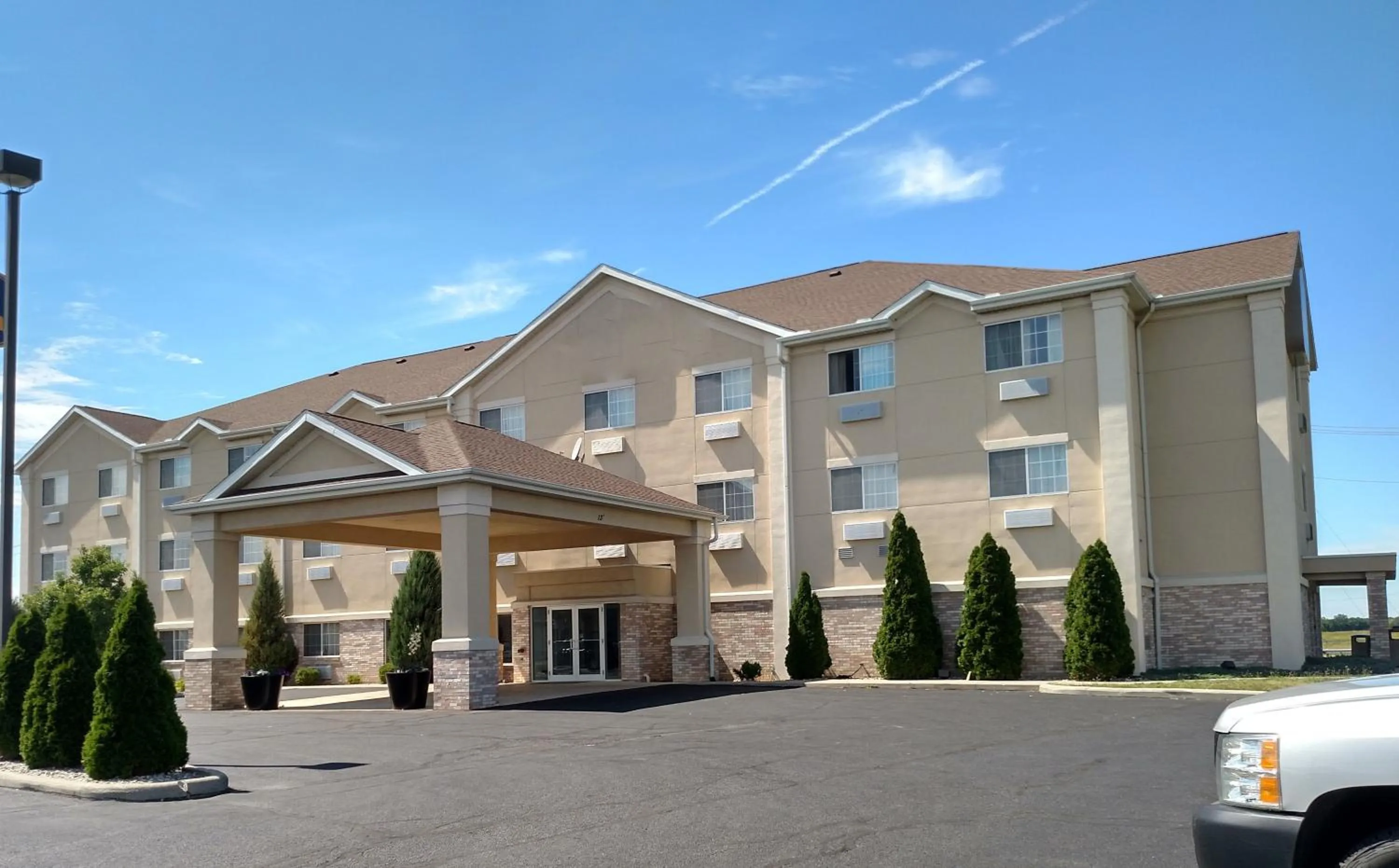 Property building in Holiday Inn Express - Toledo West - Napoleon by IHG