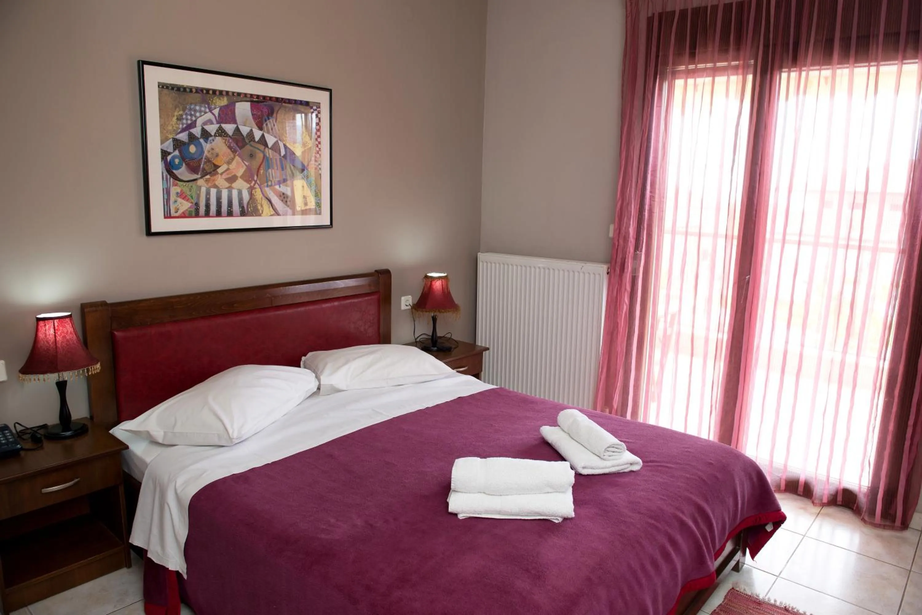 Photo of the whole room, Bed in Hotel Philippion