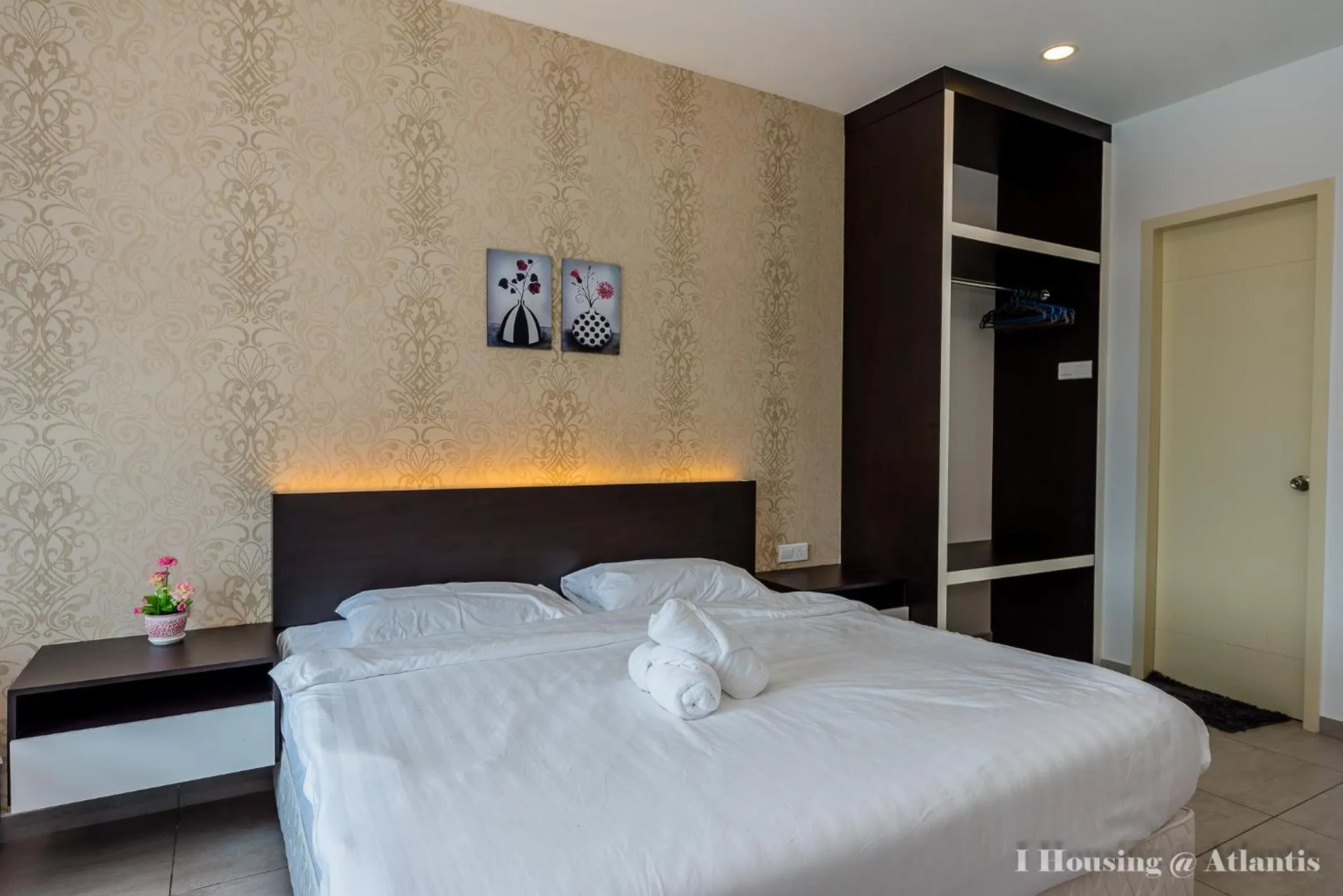 Bed in Atlantis Executive Melaka By I Housing
