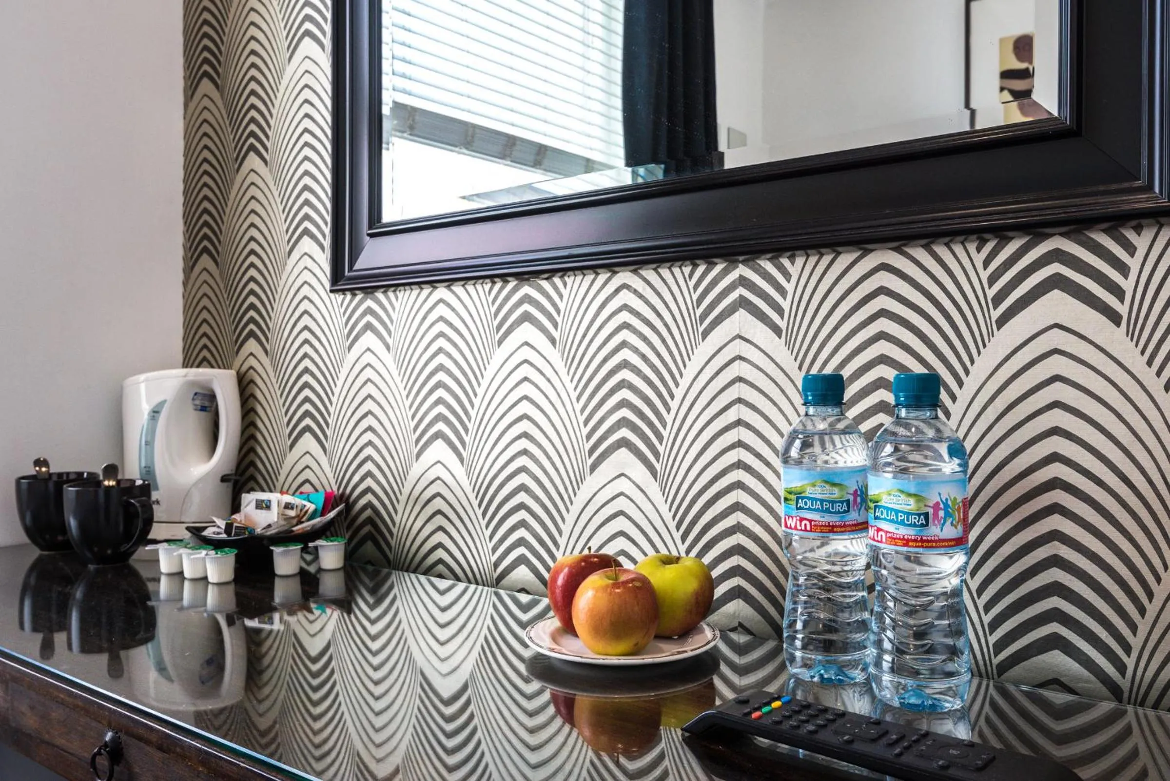 Kitchen or kitchenette in Paskins Town House