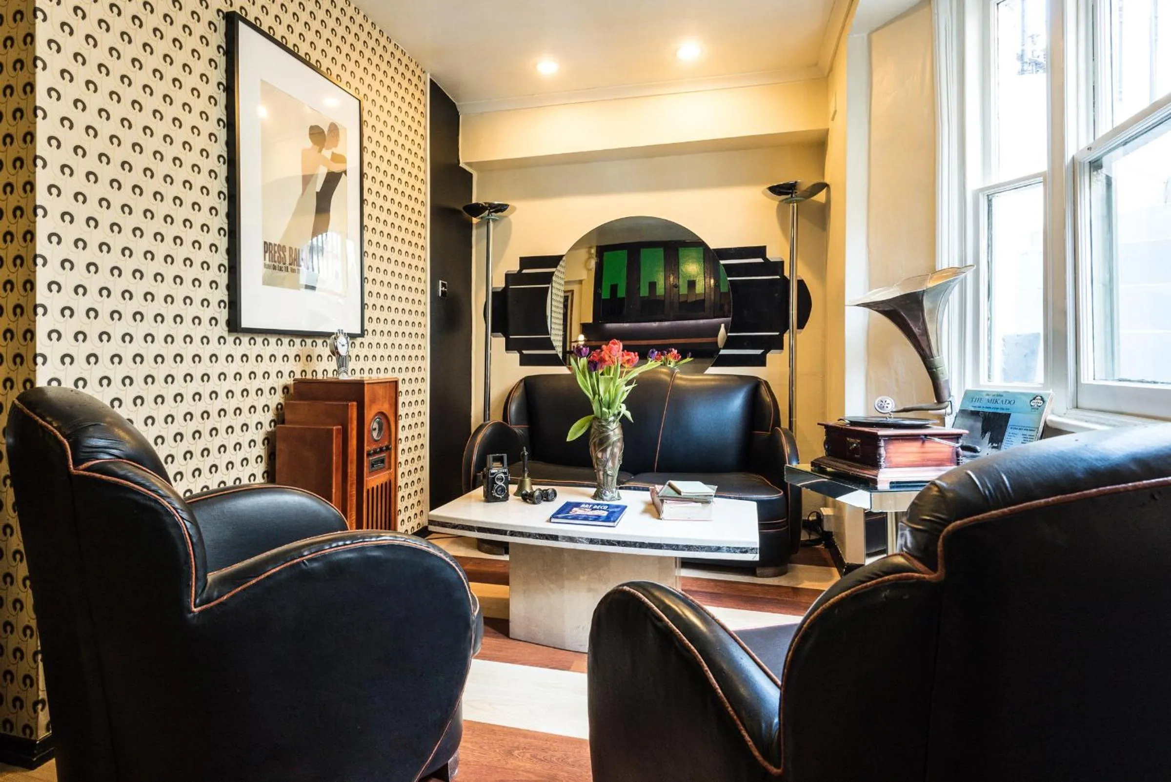 Living room in Paskins Town House