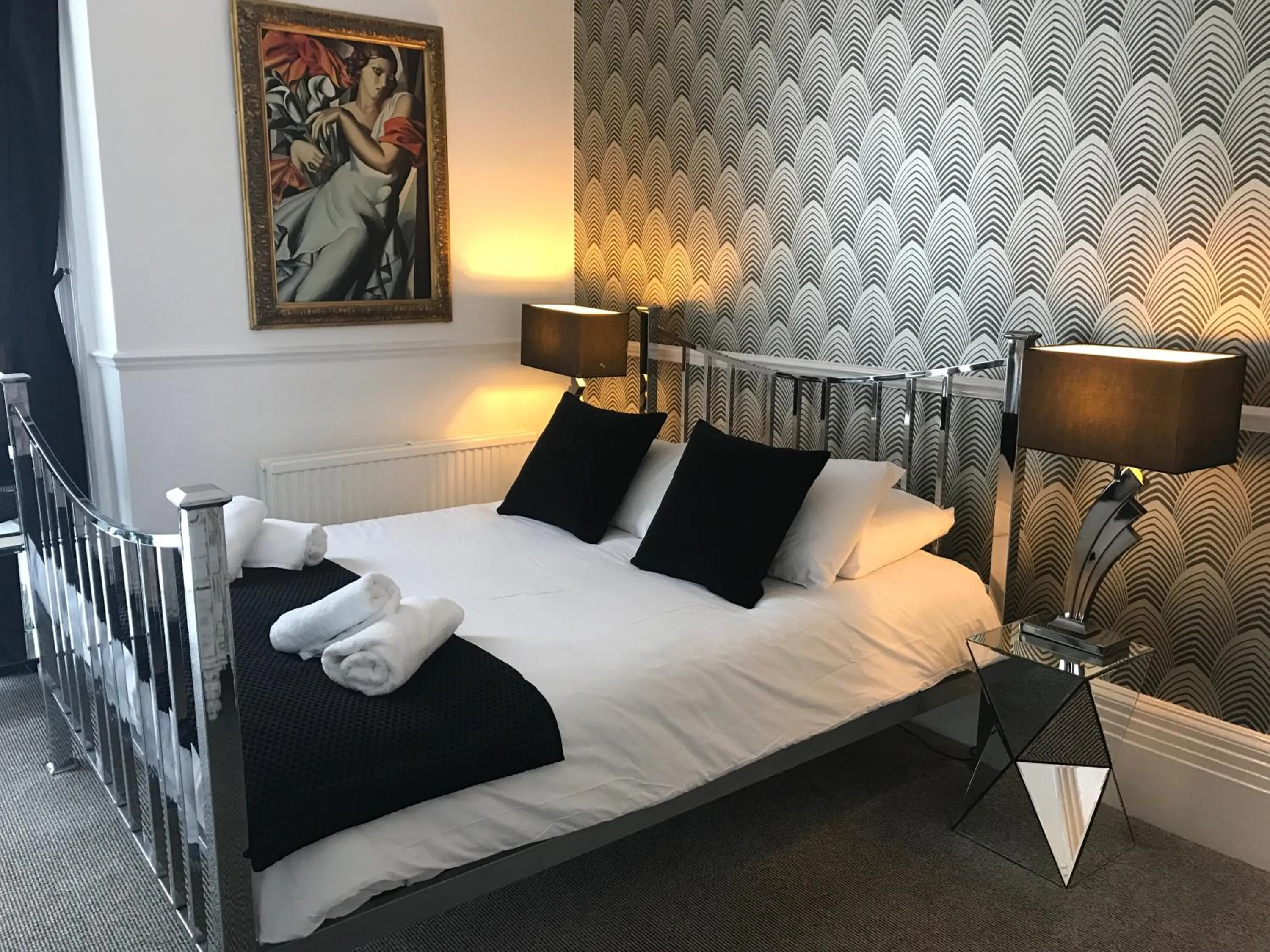 Bedroom, Bed in Paskins Town House