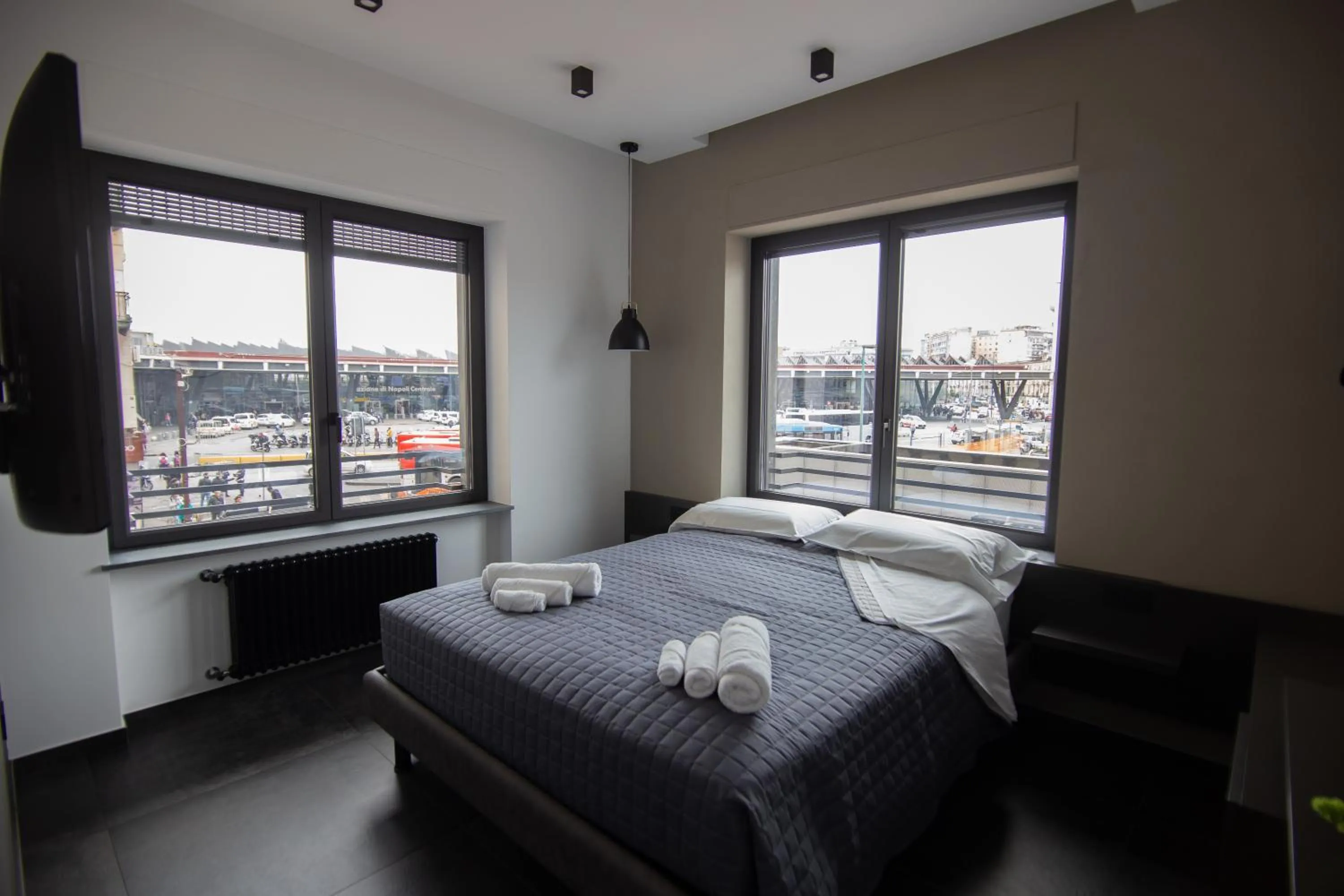 City view, Bed in napoliurbansuite