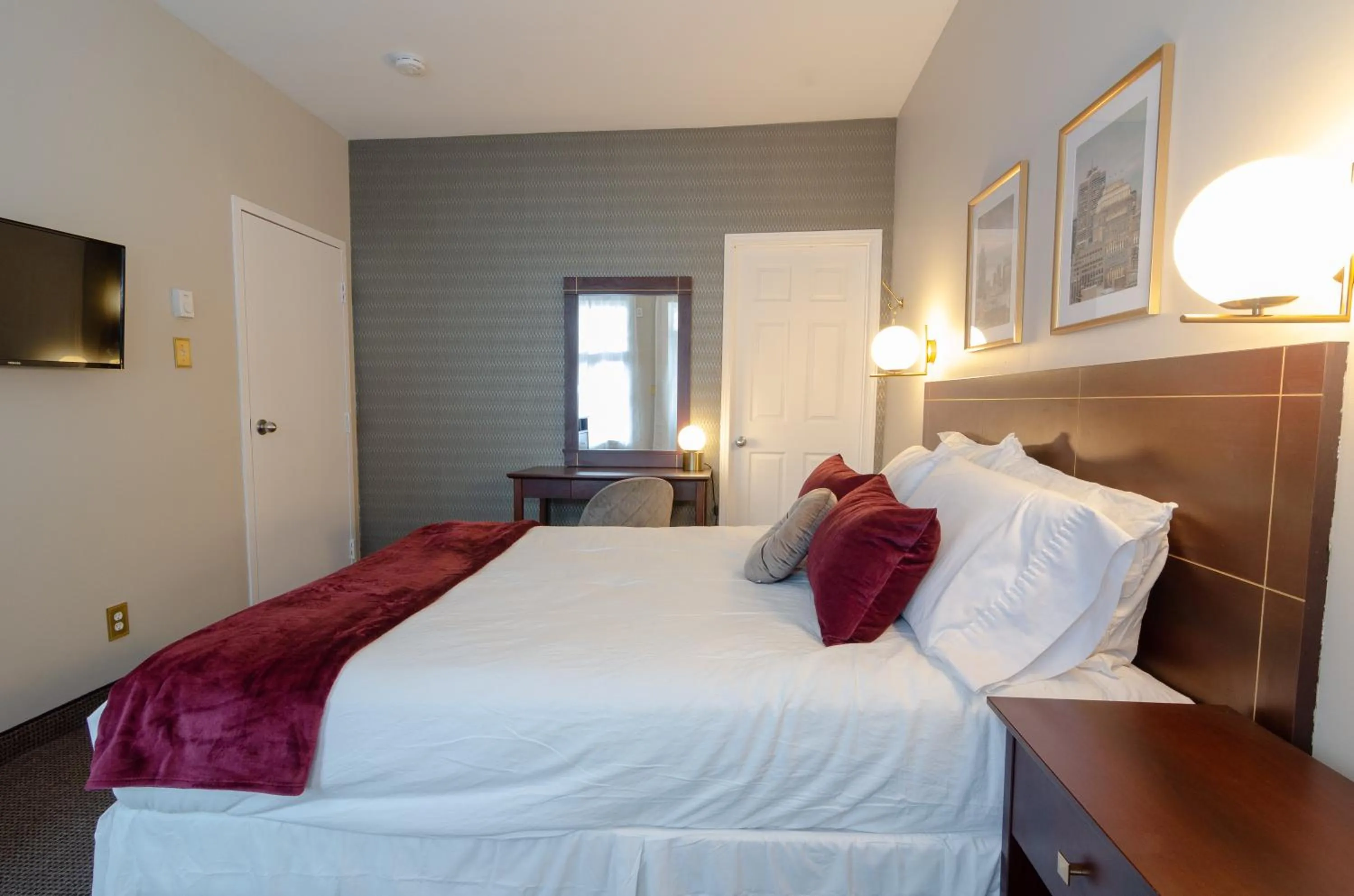 Bedroom in Maison Cartier Montreal