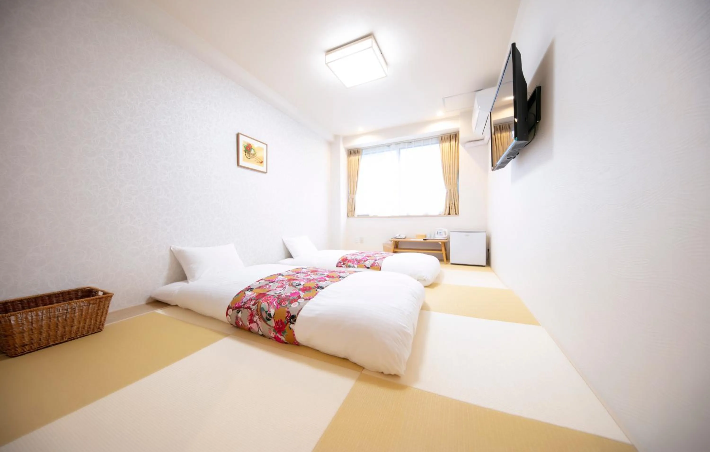 Bedroom, Bed in Dotonbori Shinsaibashi Hotel