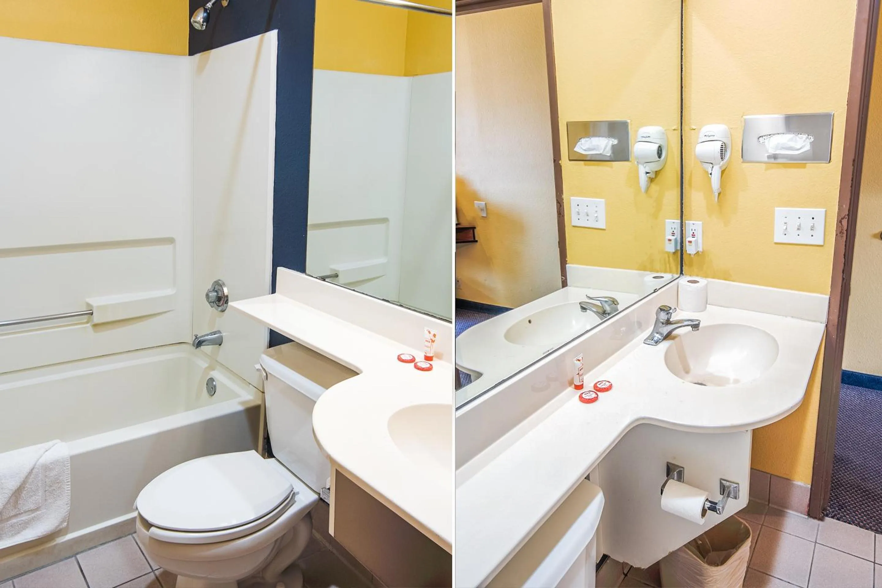 Bathroom in Econo Lodge Inn & Suites Mesquite - Dallas East