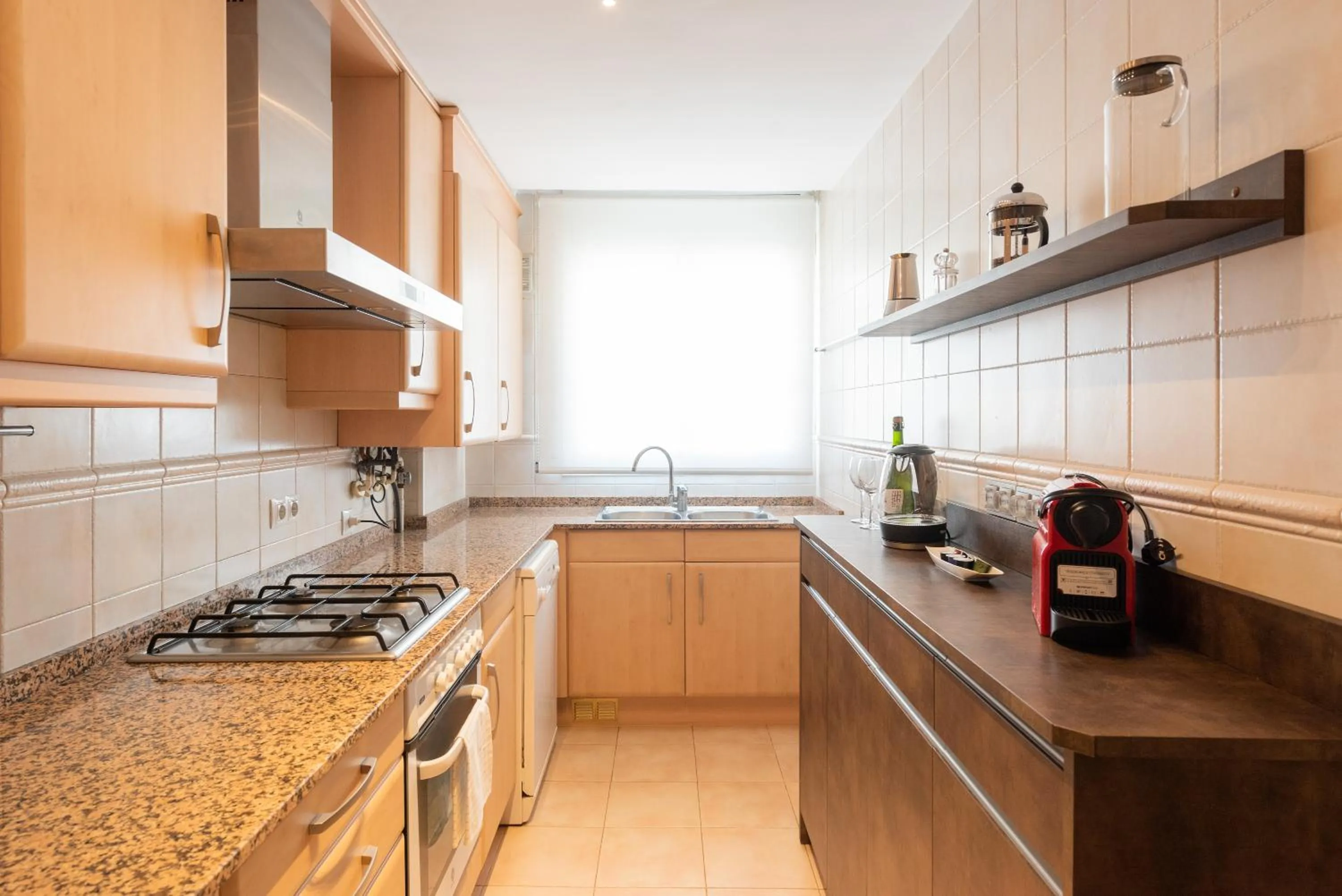 Coffee/tea facilities in Petit Luxe Ègara