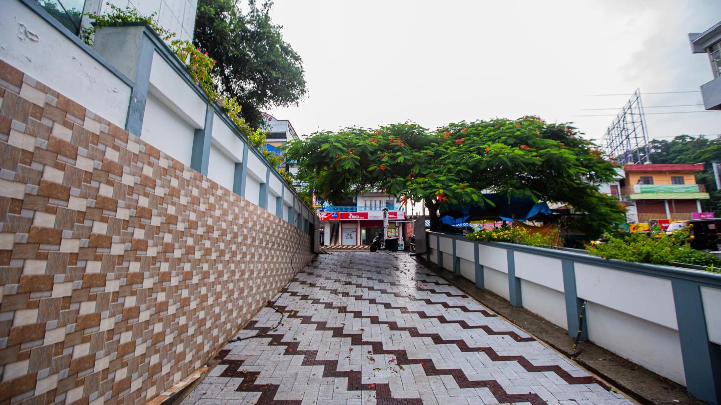 Balcony/Terrace in Woodside residency