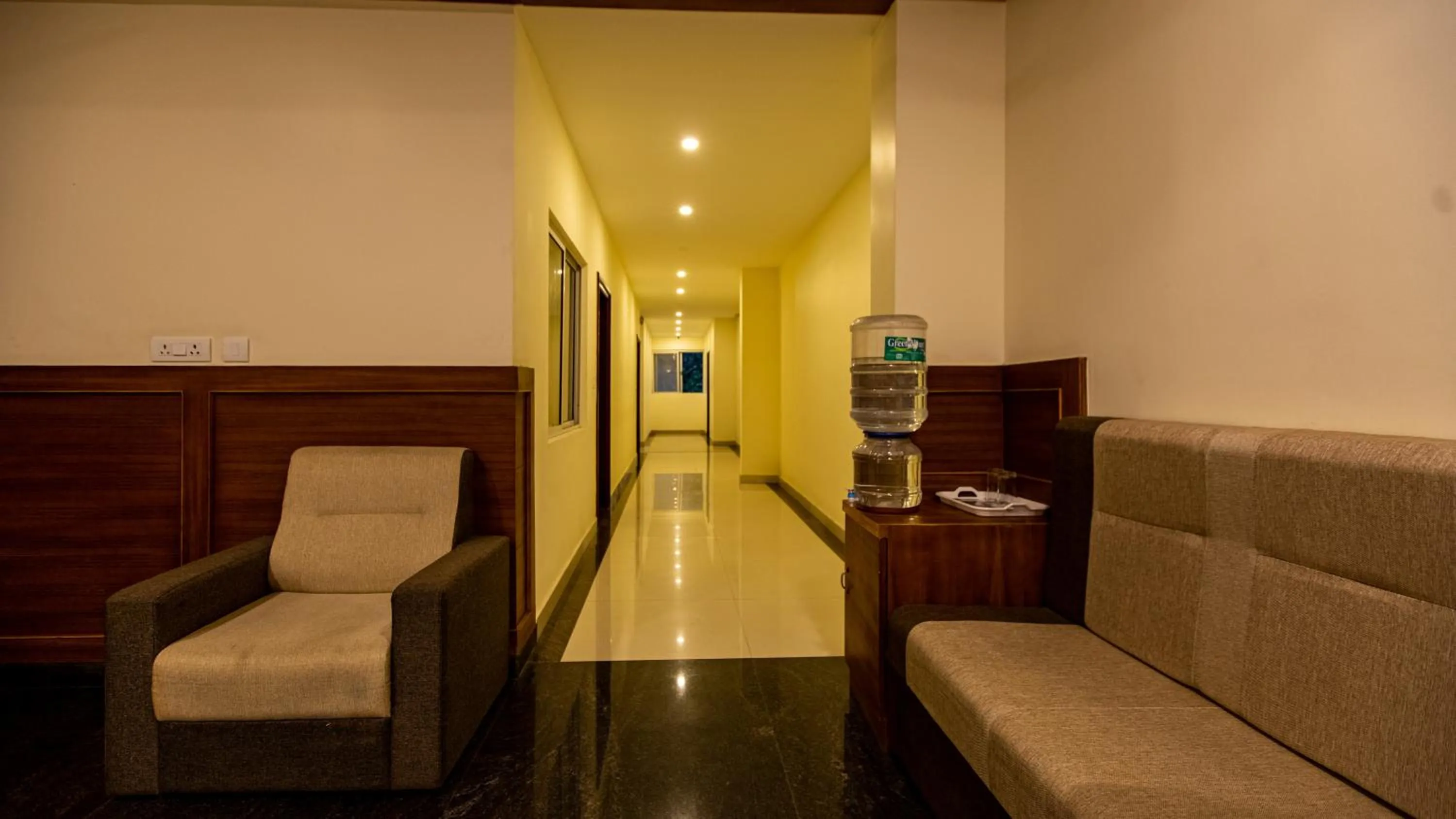 Lobby or reception in Woodside residency