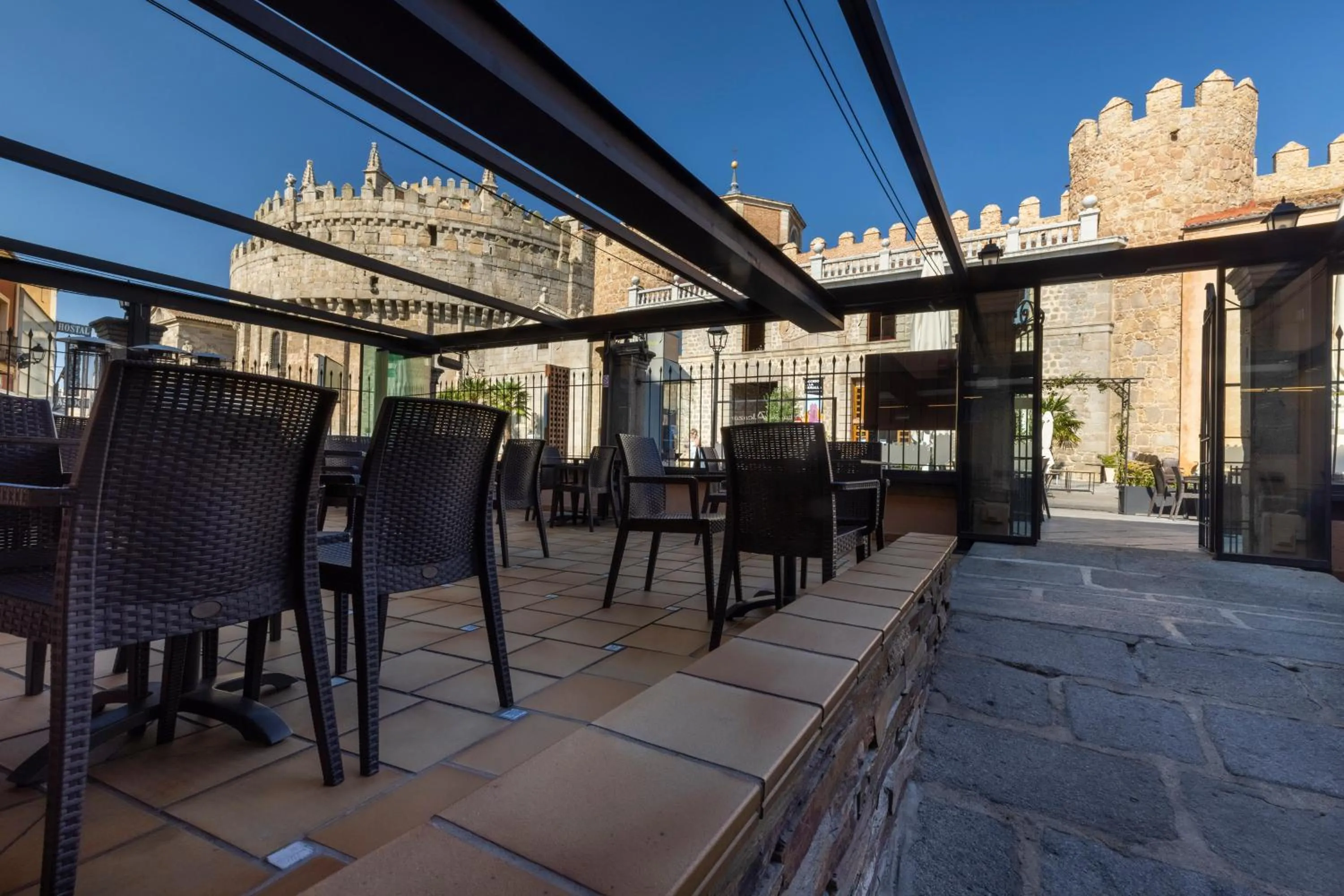 Landmark view in Hostal Restaurante Puerta del Alcázar