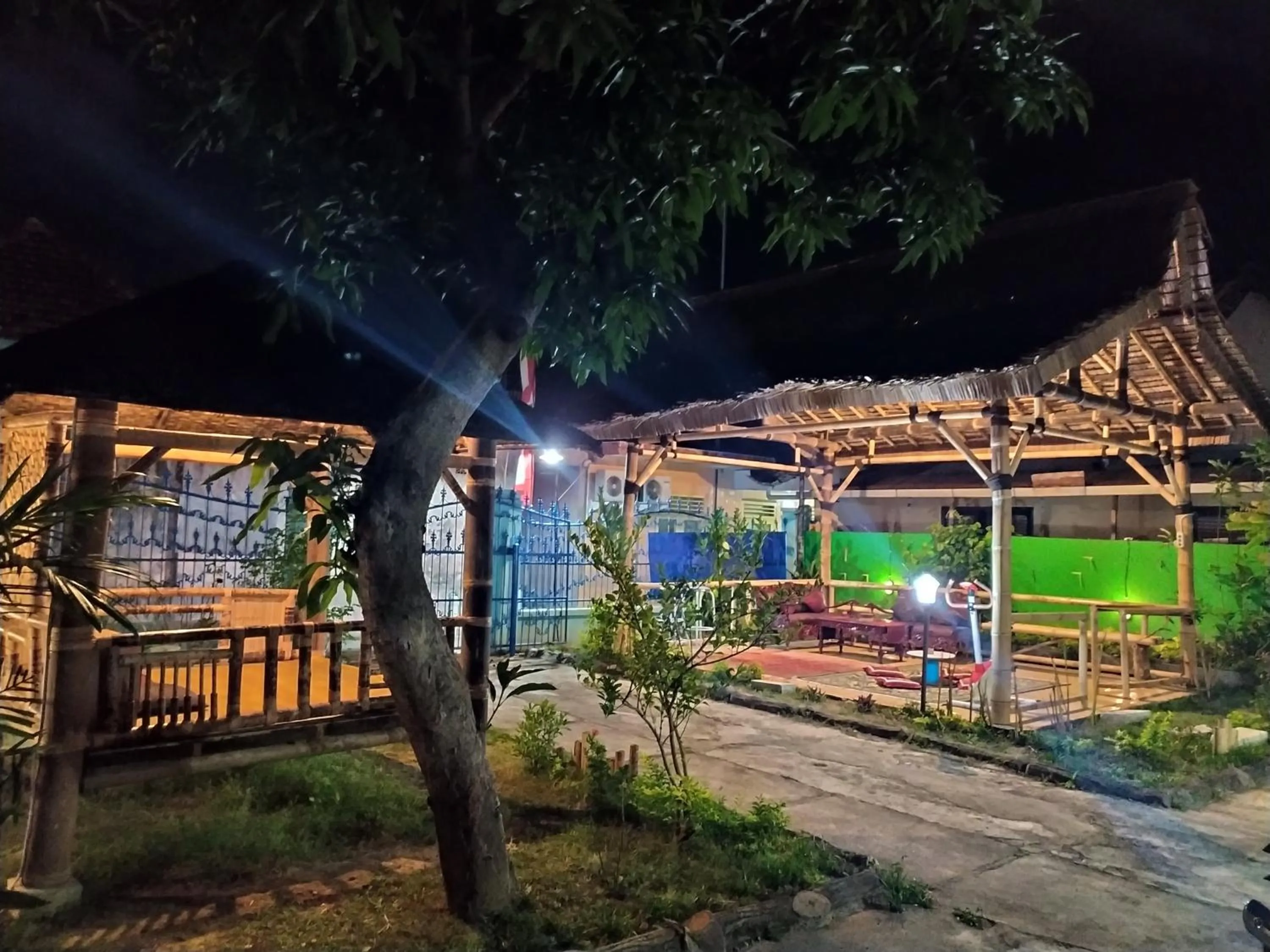 Patio in Robiu Homestay