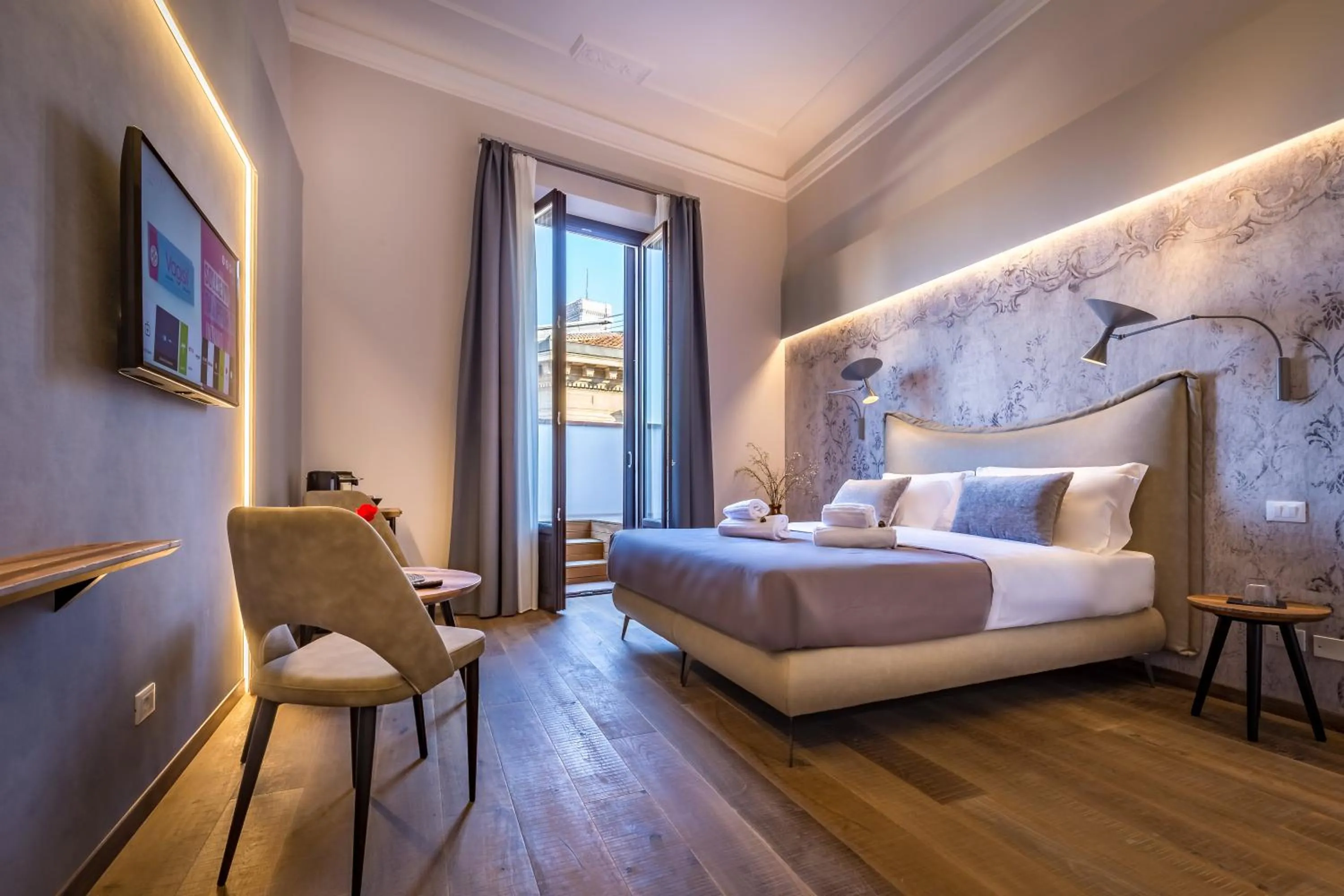 Decorative detail, Bed in Palazzo dei Conti Residenza d'Epoca