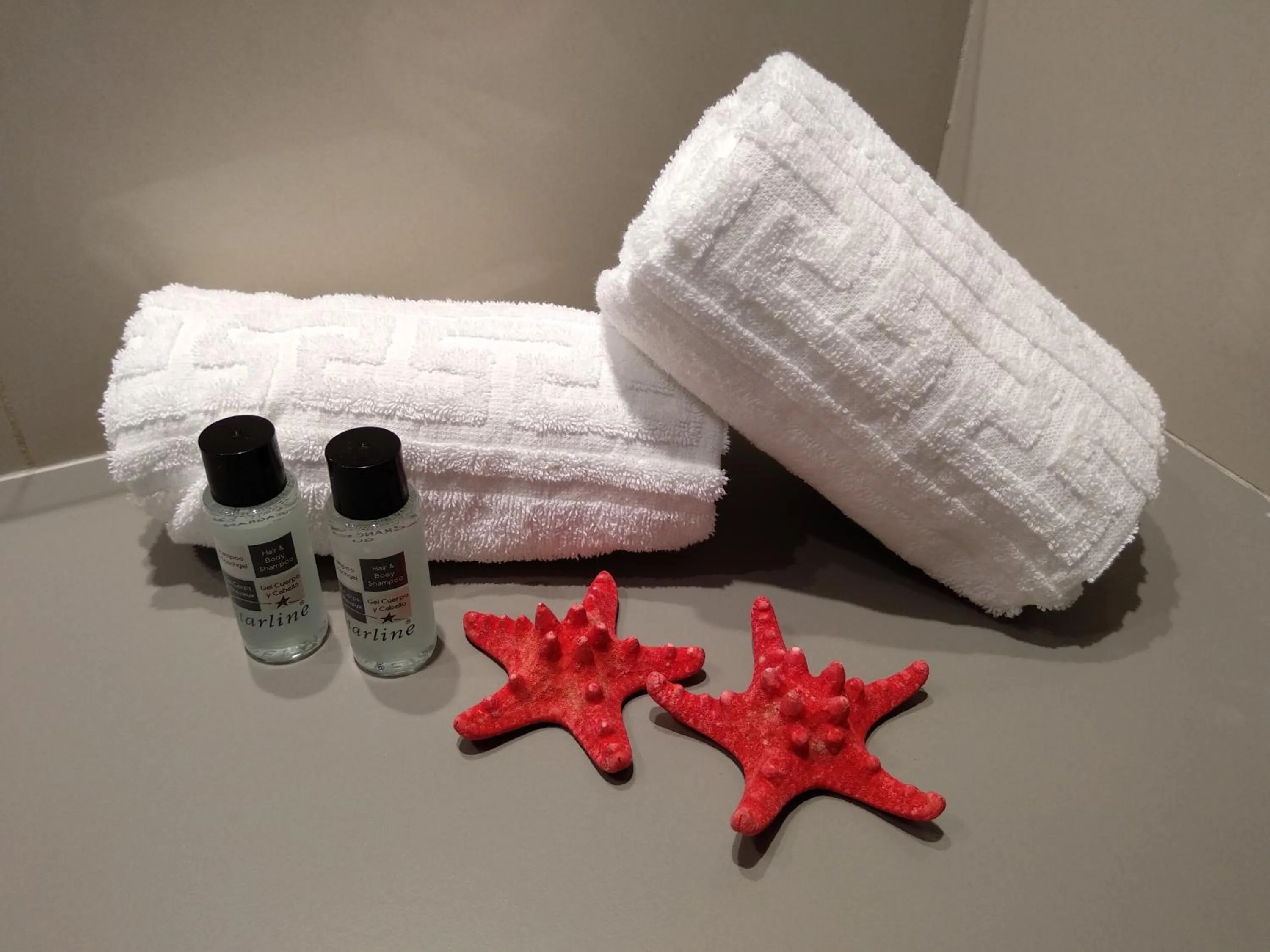 Bathroom in Aparthotel Nereida