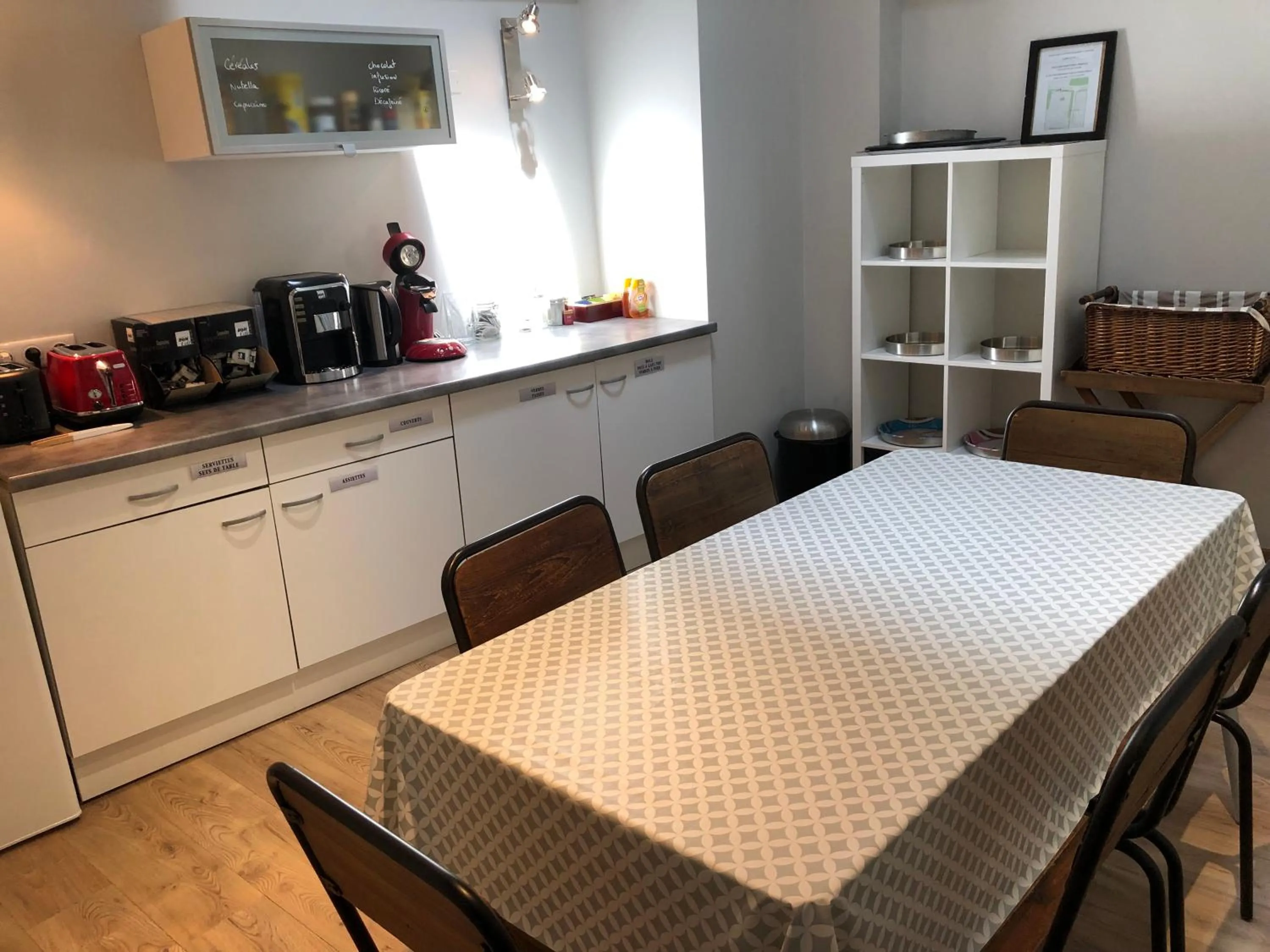 Kitchen or kitchenette in Le Sommeil des Fées