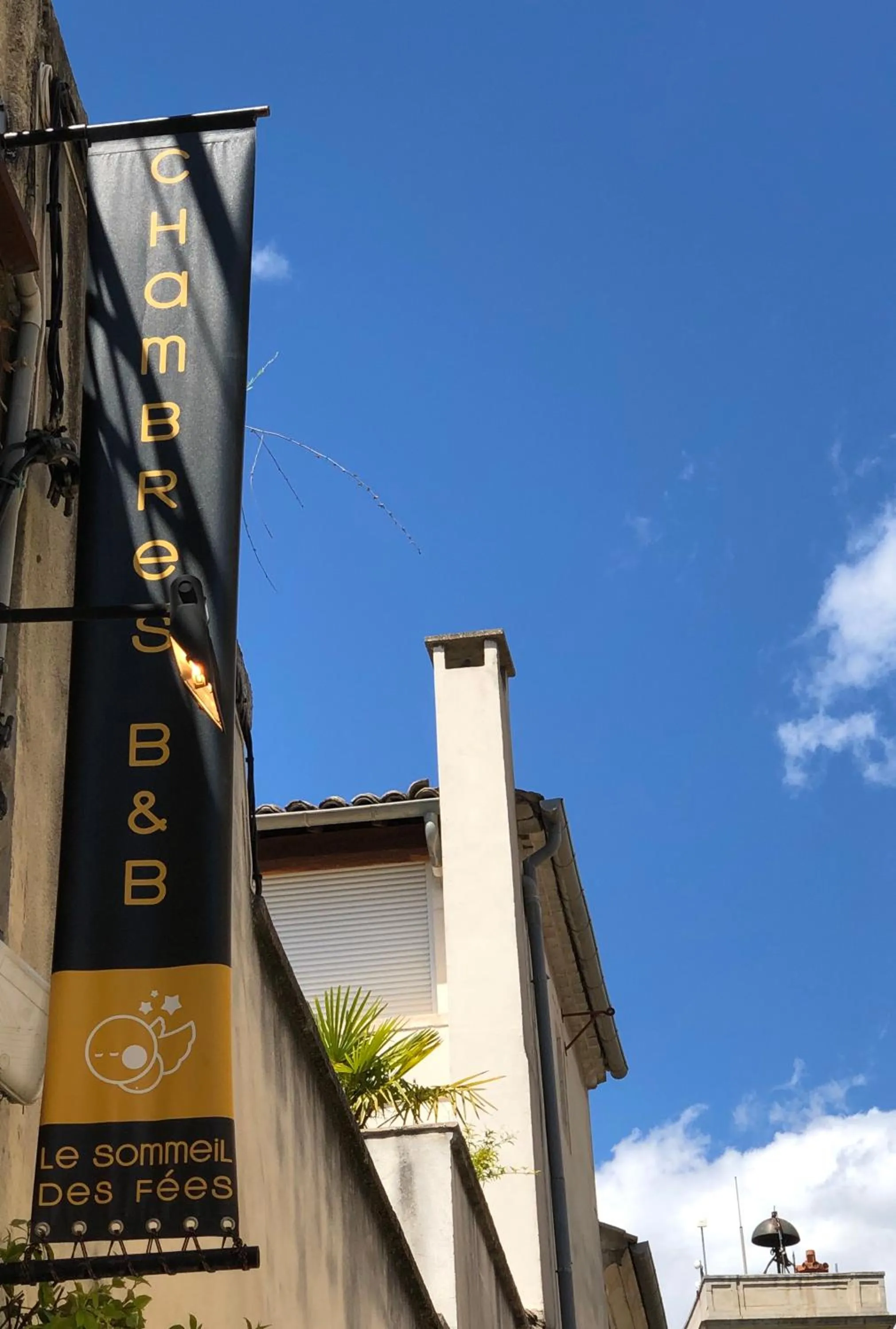 Property building in Le Sommeil des Fées