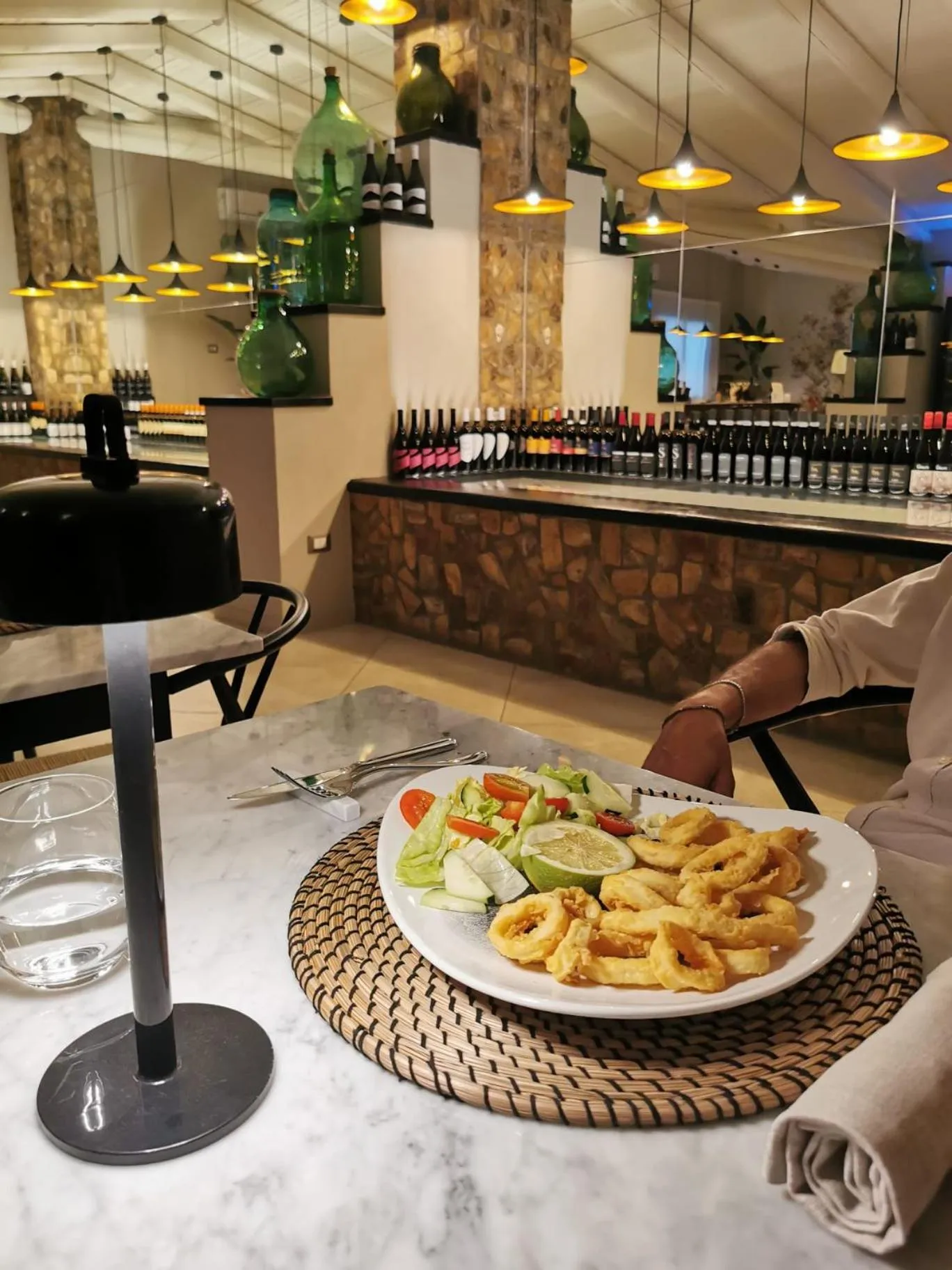 Restaurant/places to eat in Villa Felicia