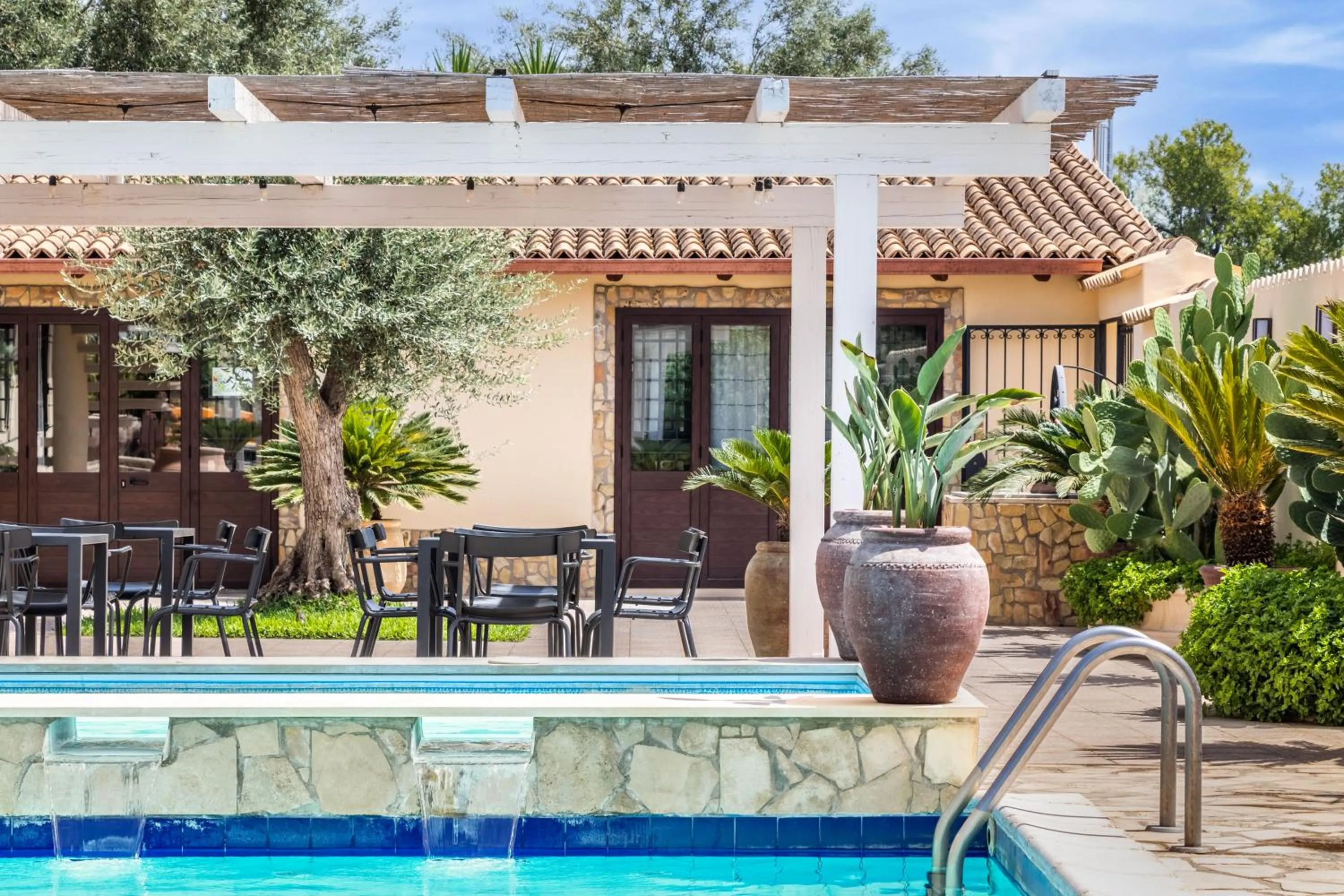 Inner courtyard view in Villa Felicia