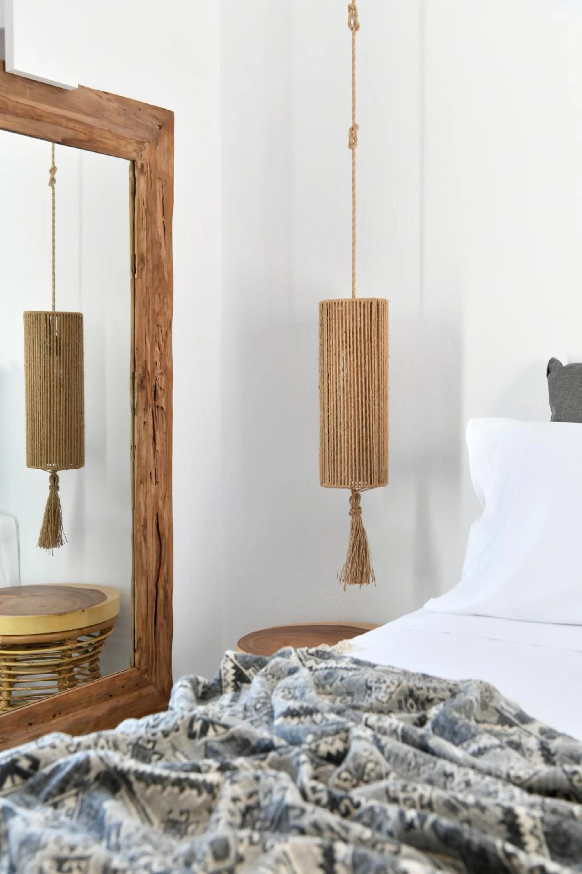 Bed in Sandaya Luxury Suites