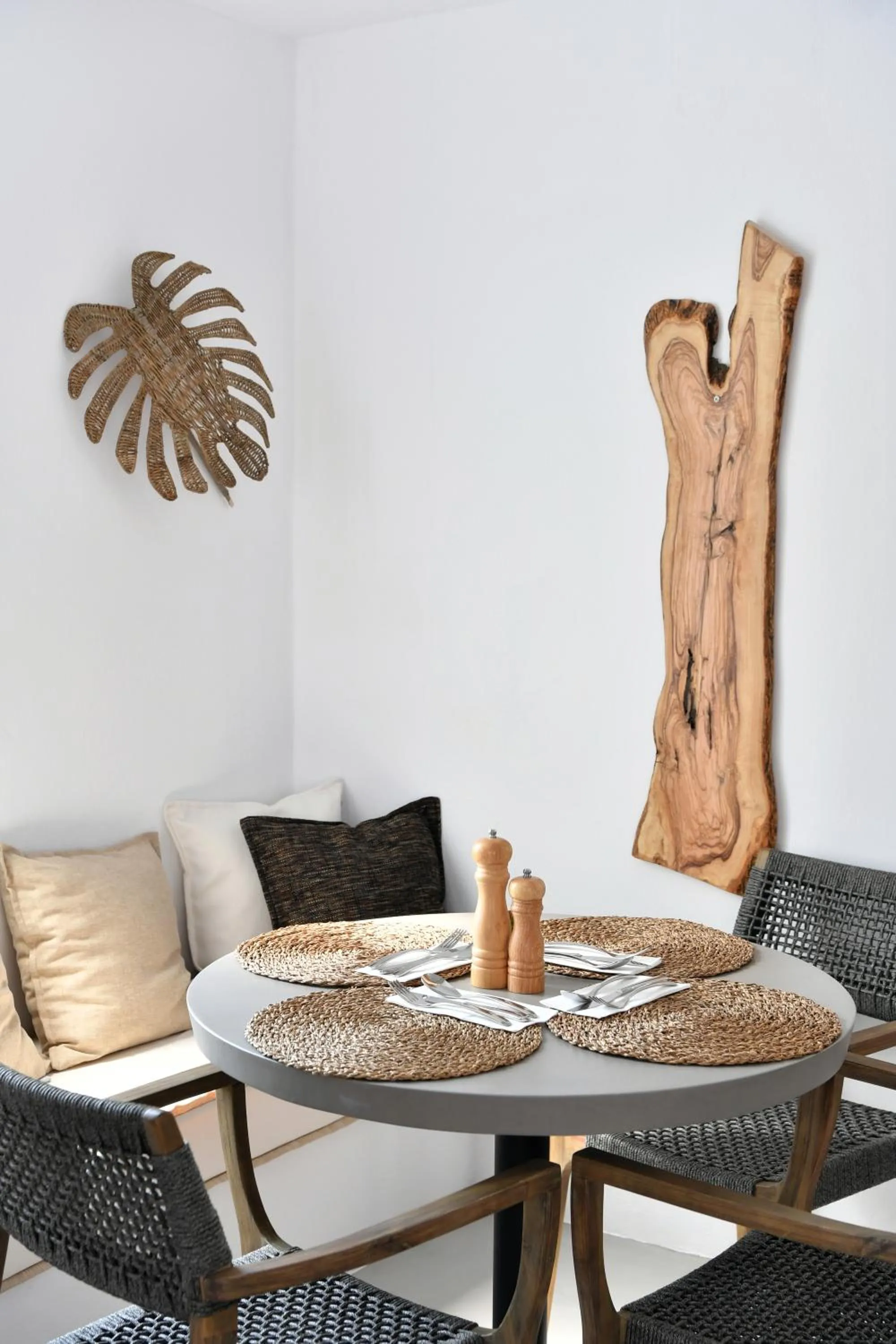 Dining area in Sandaya Luxury Suites