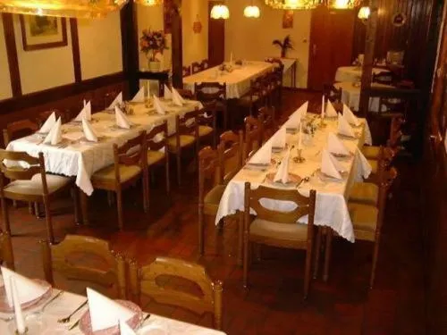 Restaurant/places to eat in Gasthof Zum Stausee