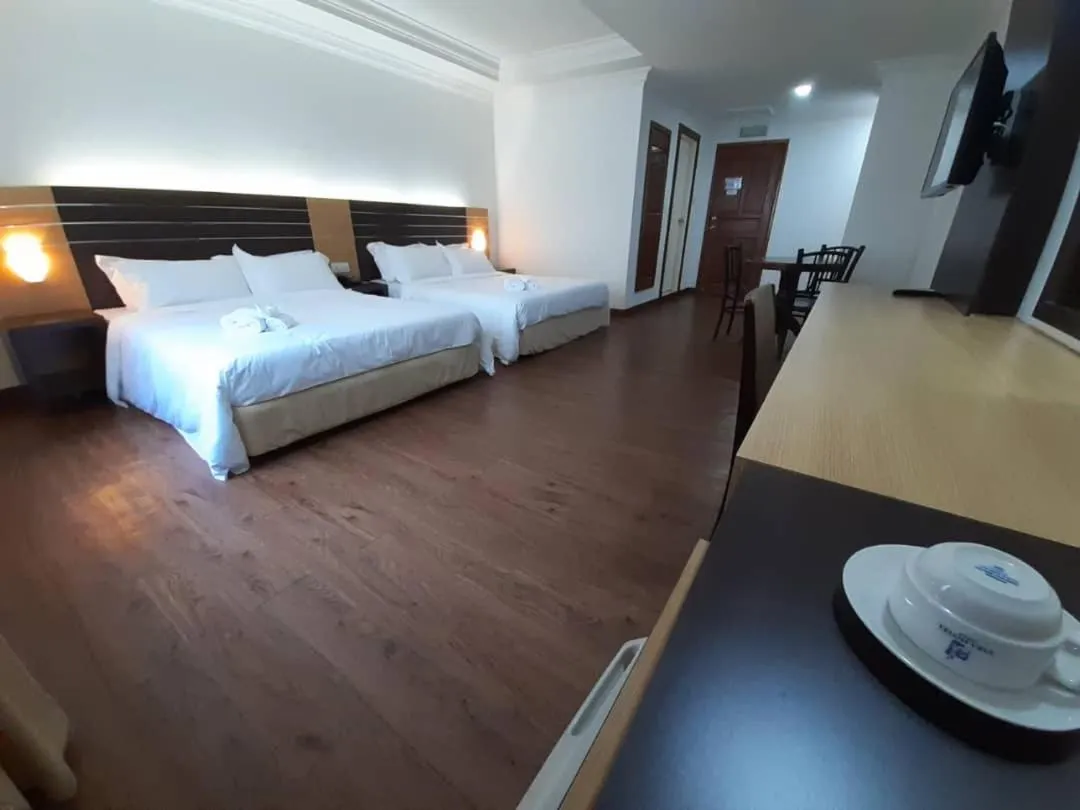 Photo of the whole room, Bed in Sara Hotel