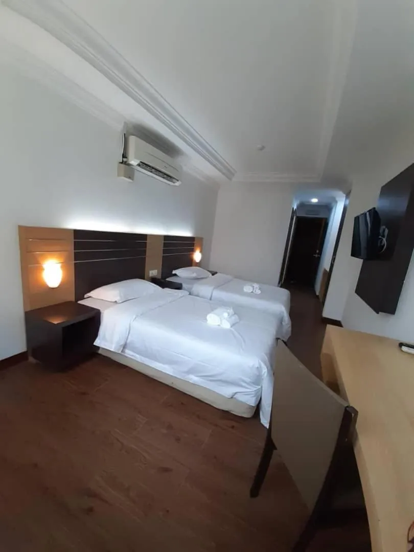 Bedroom, Bed in Sara Hotel