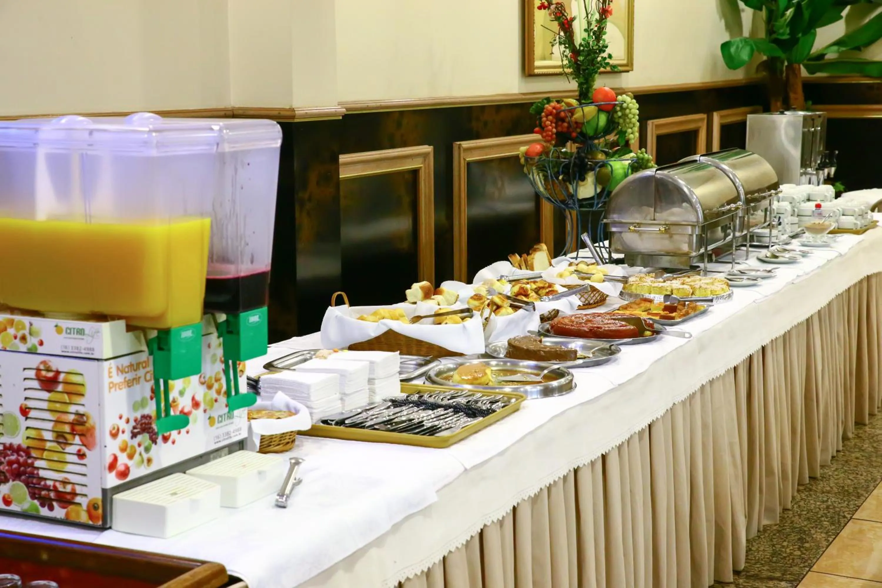 Food in Prince Hotel