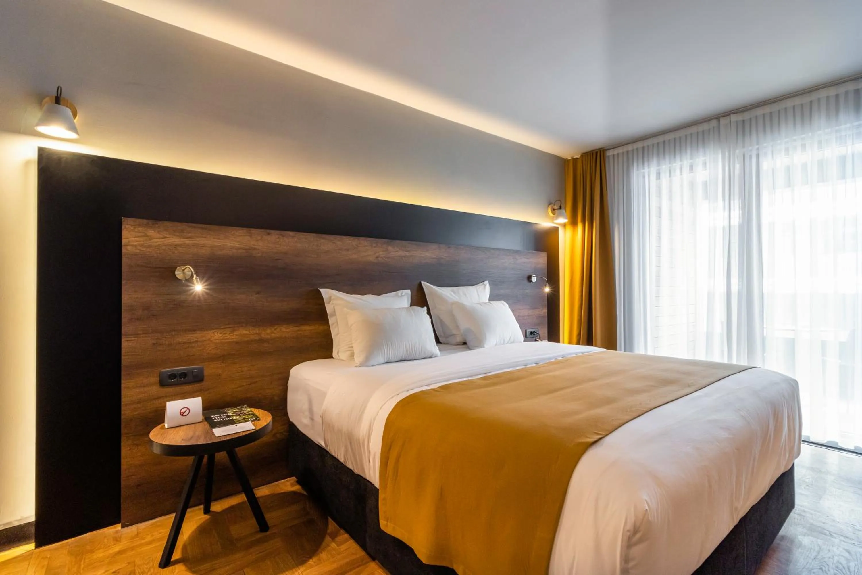 Bed in Next Door Park