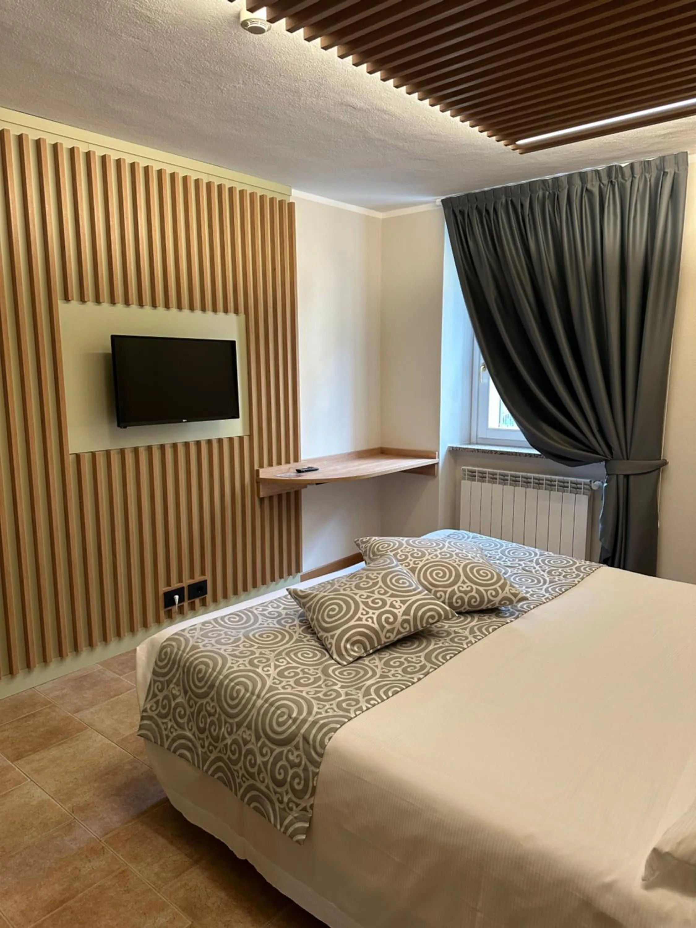 Bedroom, Bed in Hotel Centrale