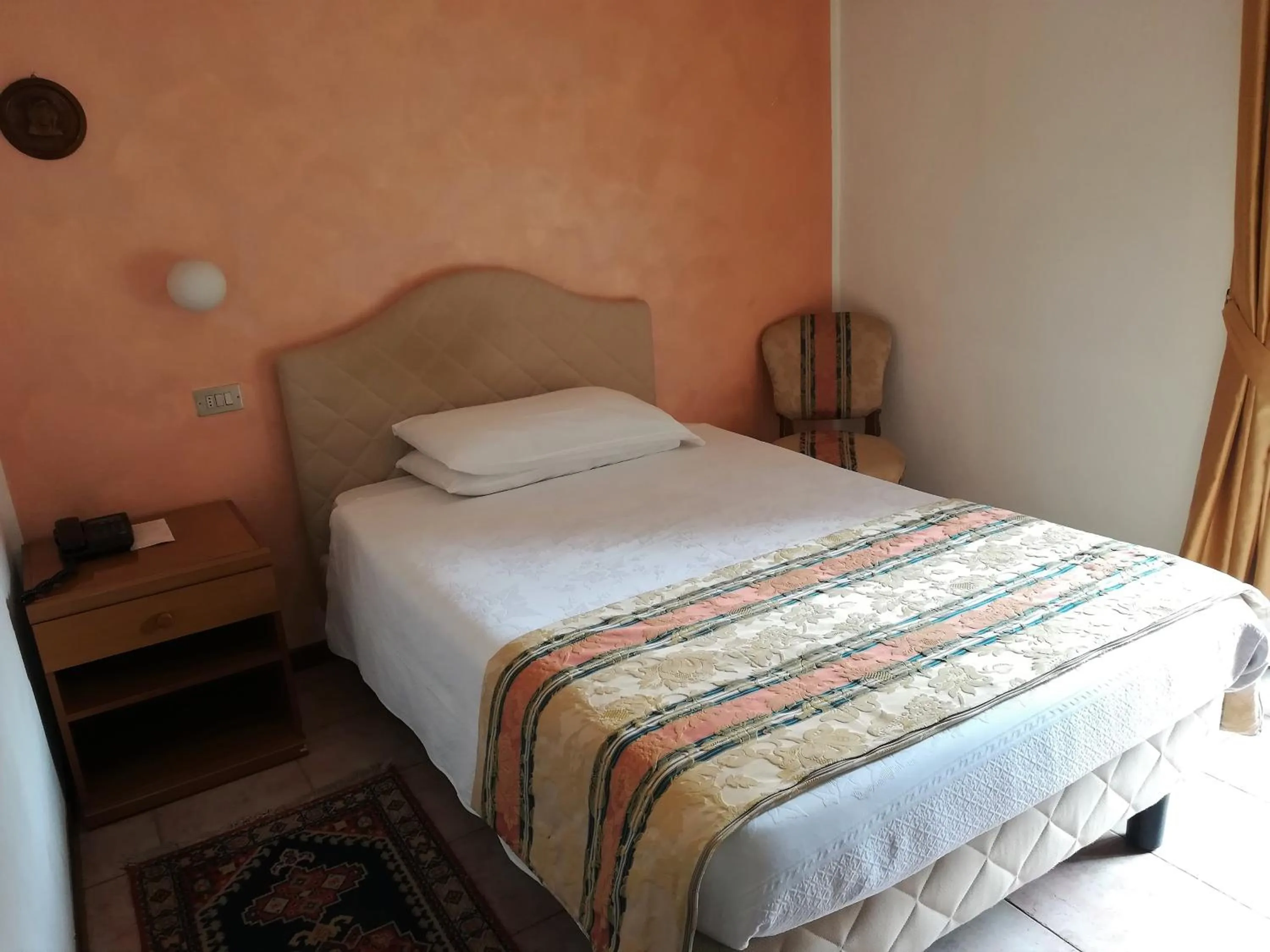 Bed in Hotel Centrale