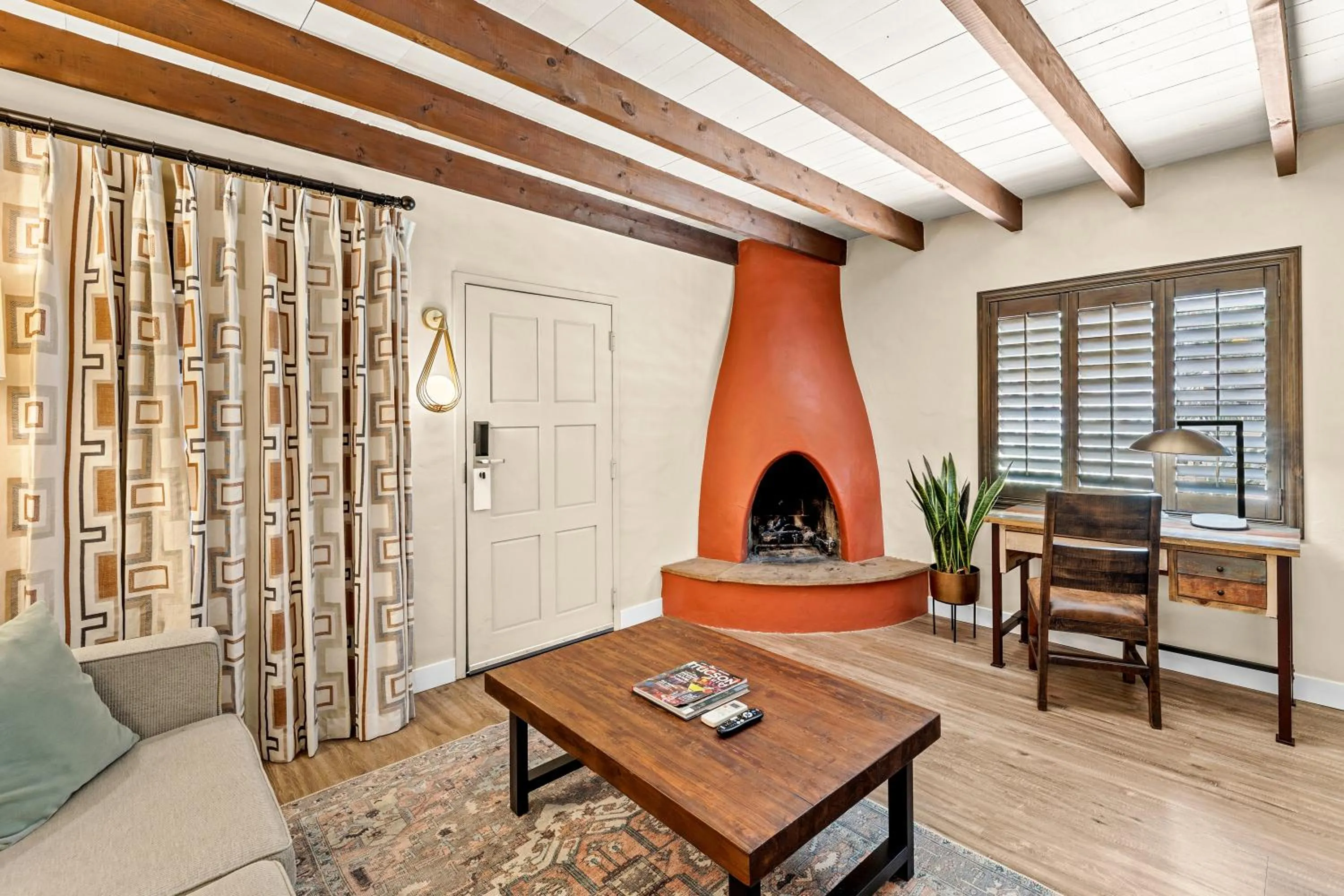 Seating area in Lodge On The Desert