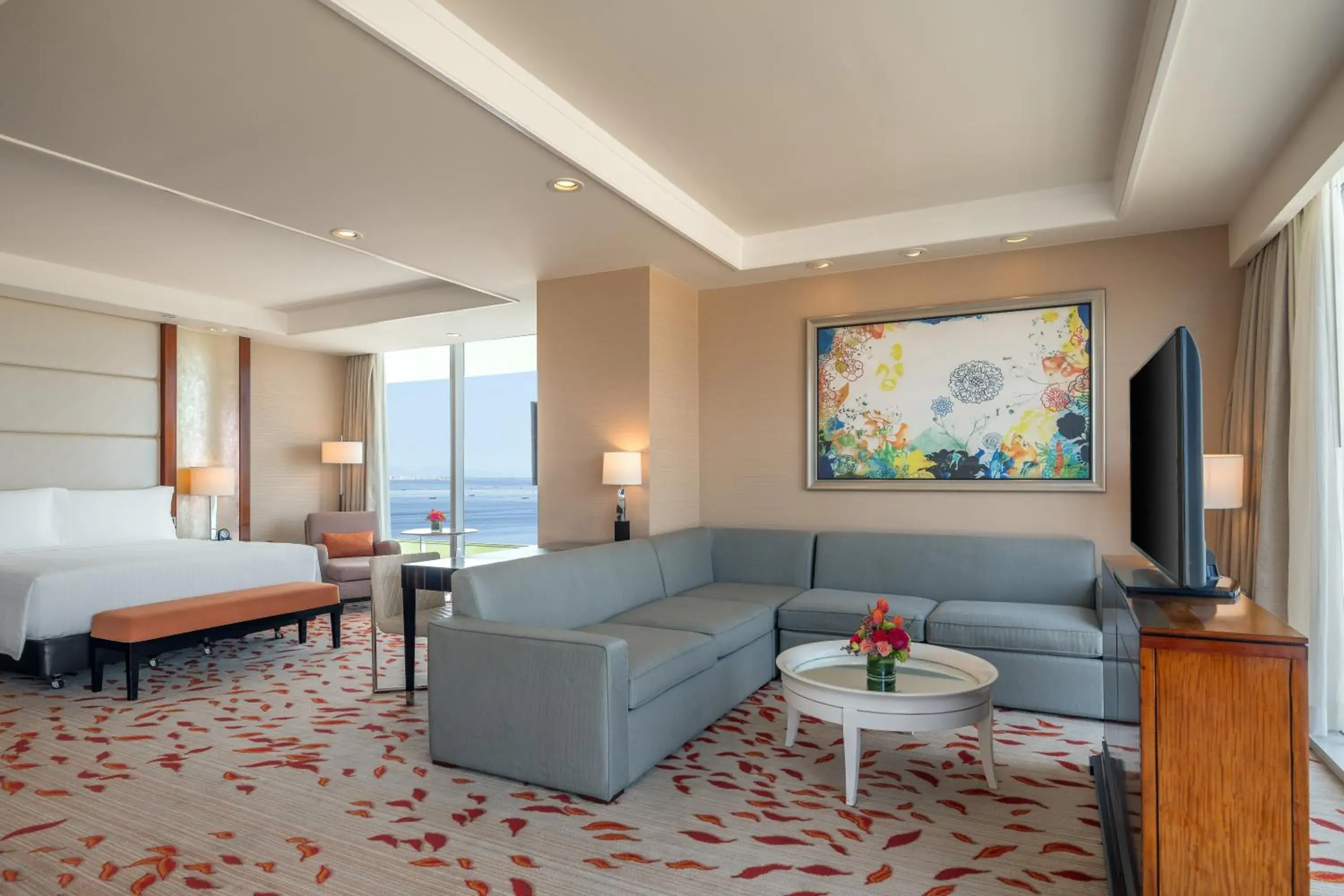 Corner Grand King Bay in Solaire Resort Entertainment City Corner Grand King Bay in Solaire Resort Entertainment City