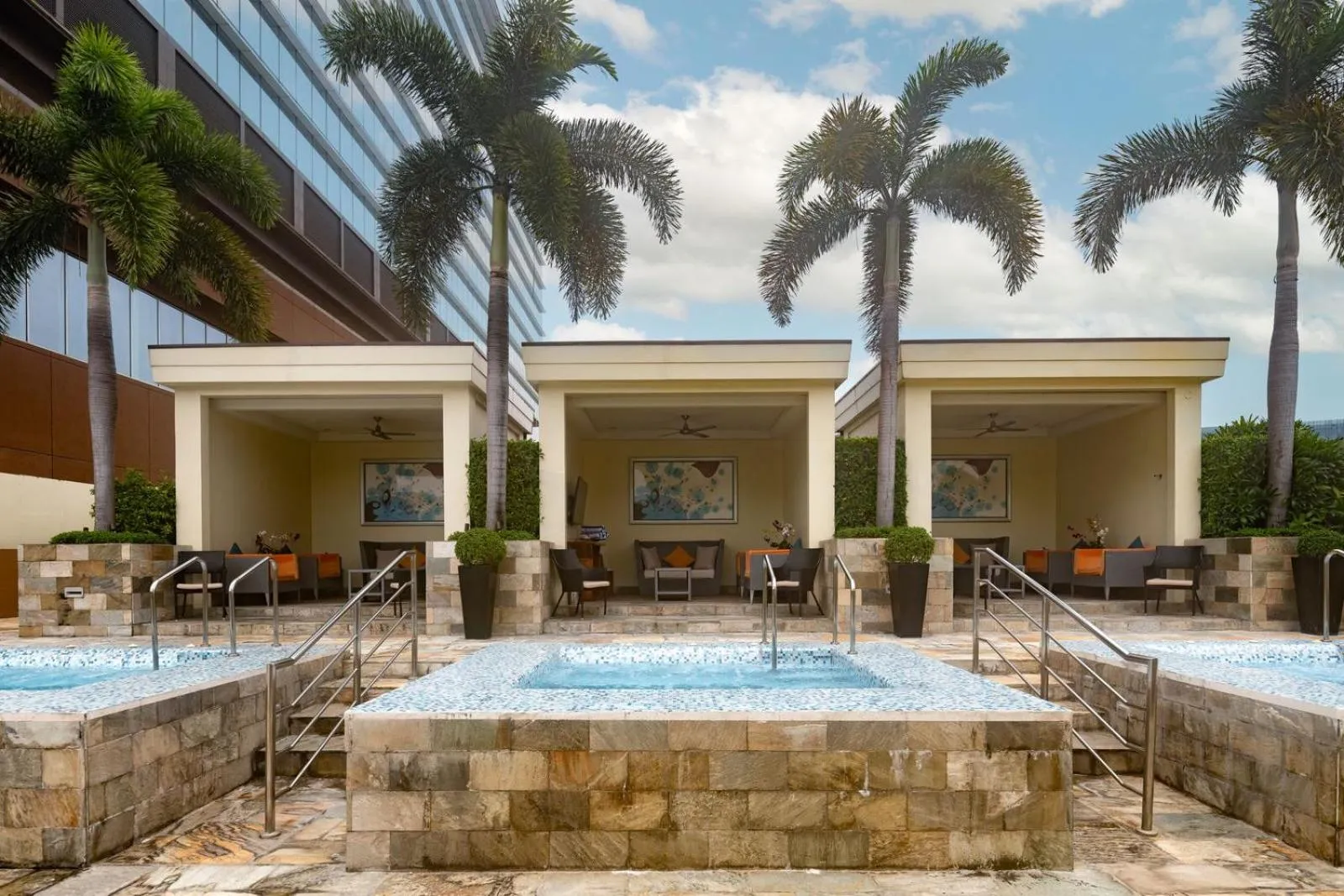 Pool view in Solaire Resort Entertainment City